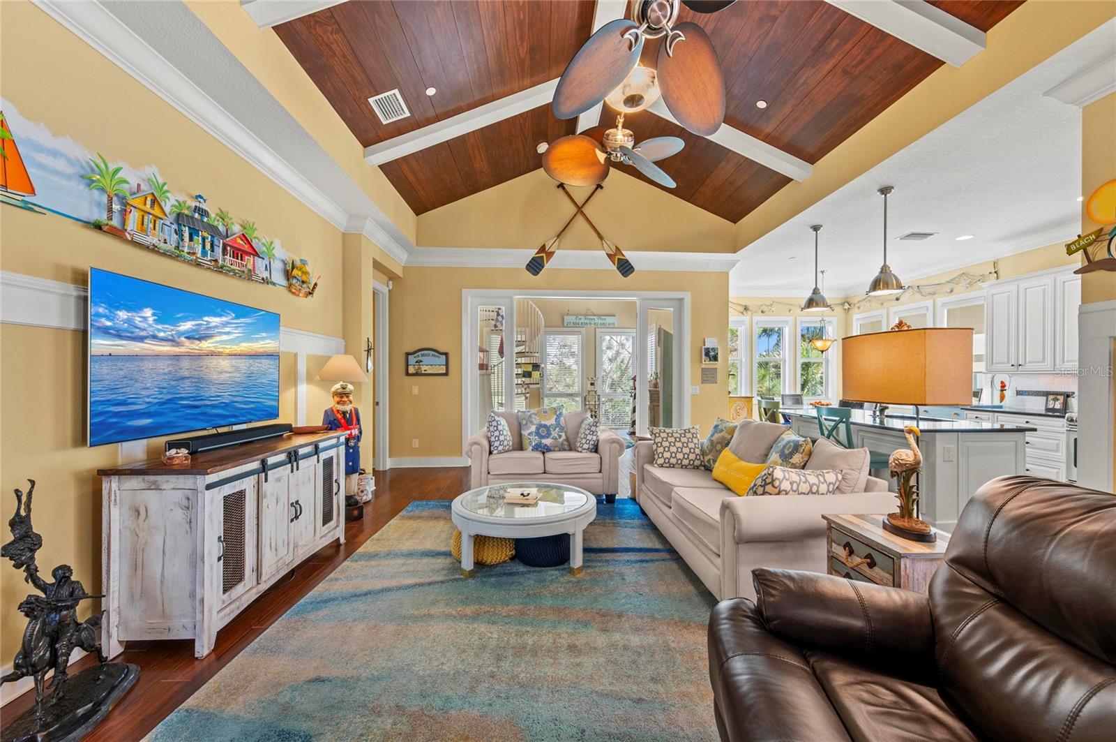 267 SAPPHIRE LAKE DR #202, BRADENTON, FL, 34209