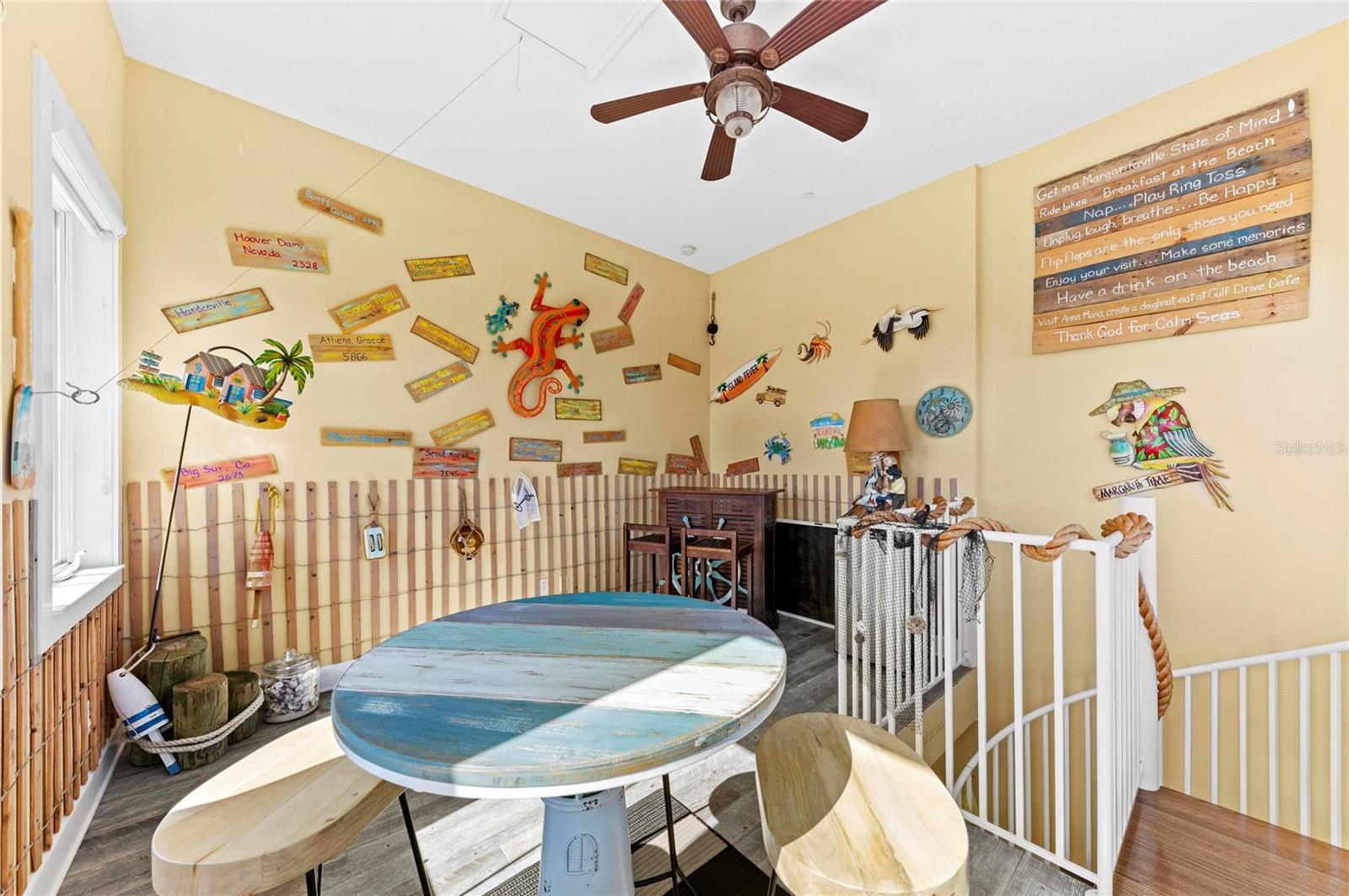 267 SAPPHIRE LAKE DR #202, BRADENTON, FL, 34209