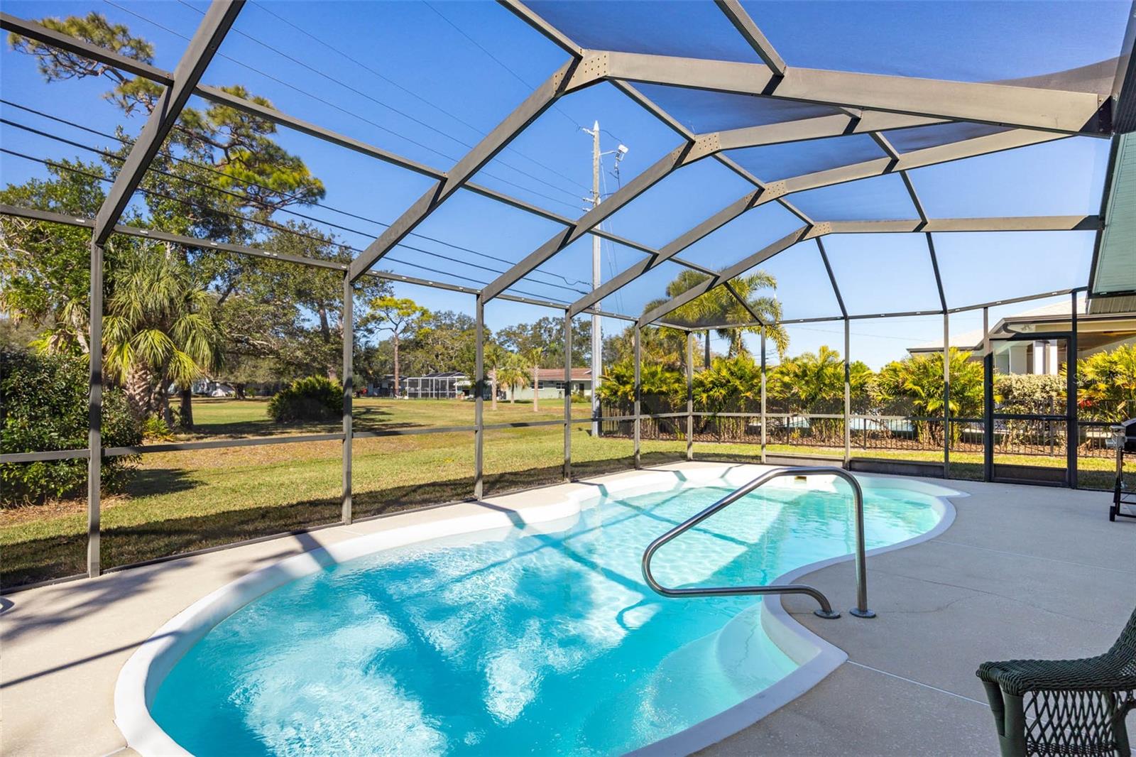 2120 MANGRUM DR, DUNEDIN, FL, 34698