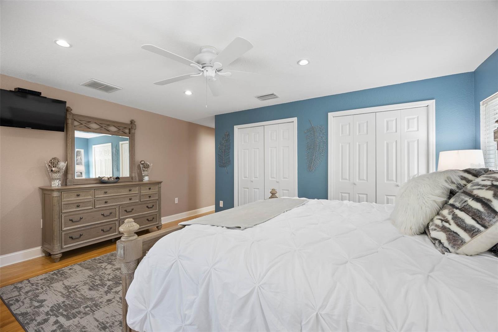 2120 MANGRUM DR, DUNEDIN, FL, 34698