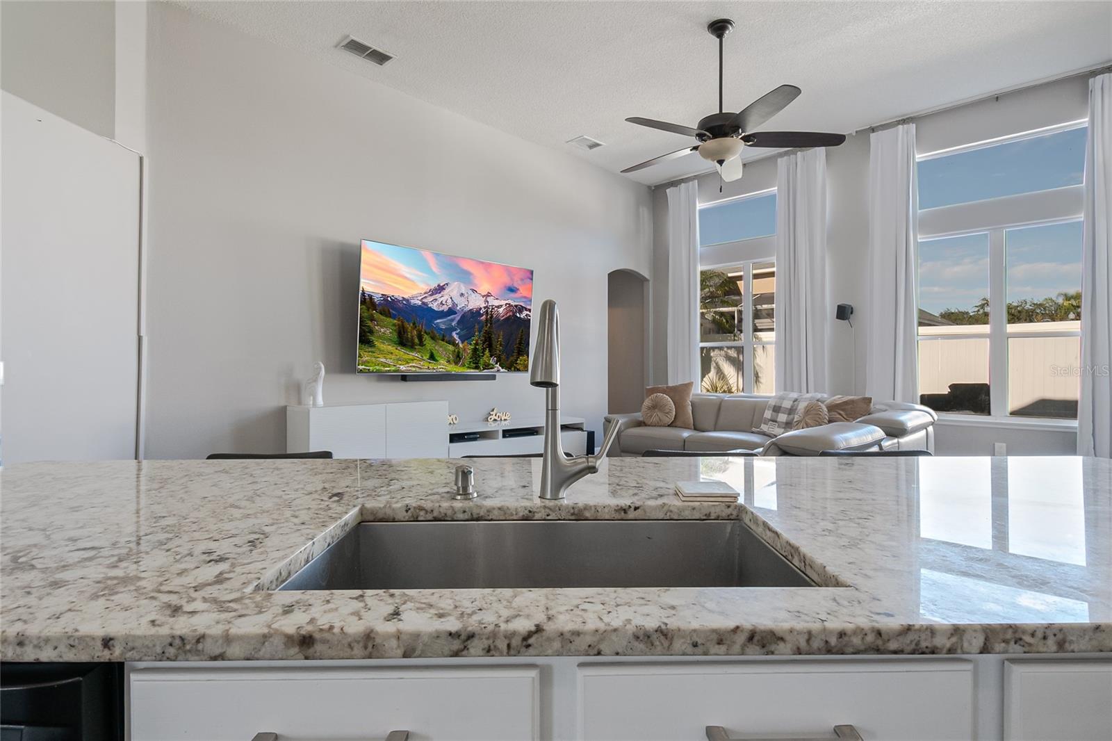 13927 MAGNOLIA GLEN CIR, ORLANDO, FL, 32828