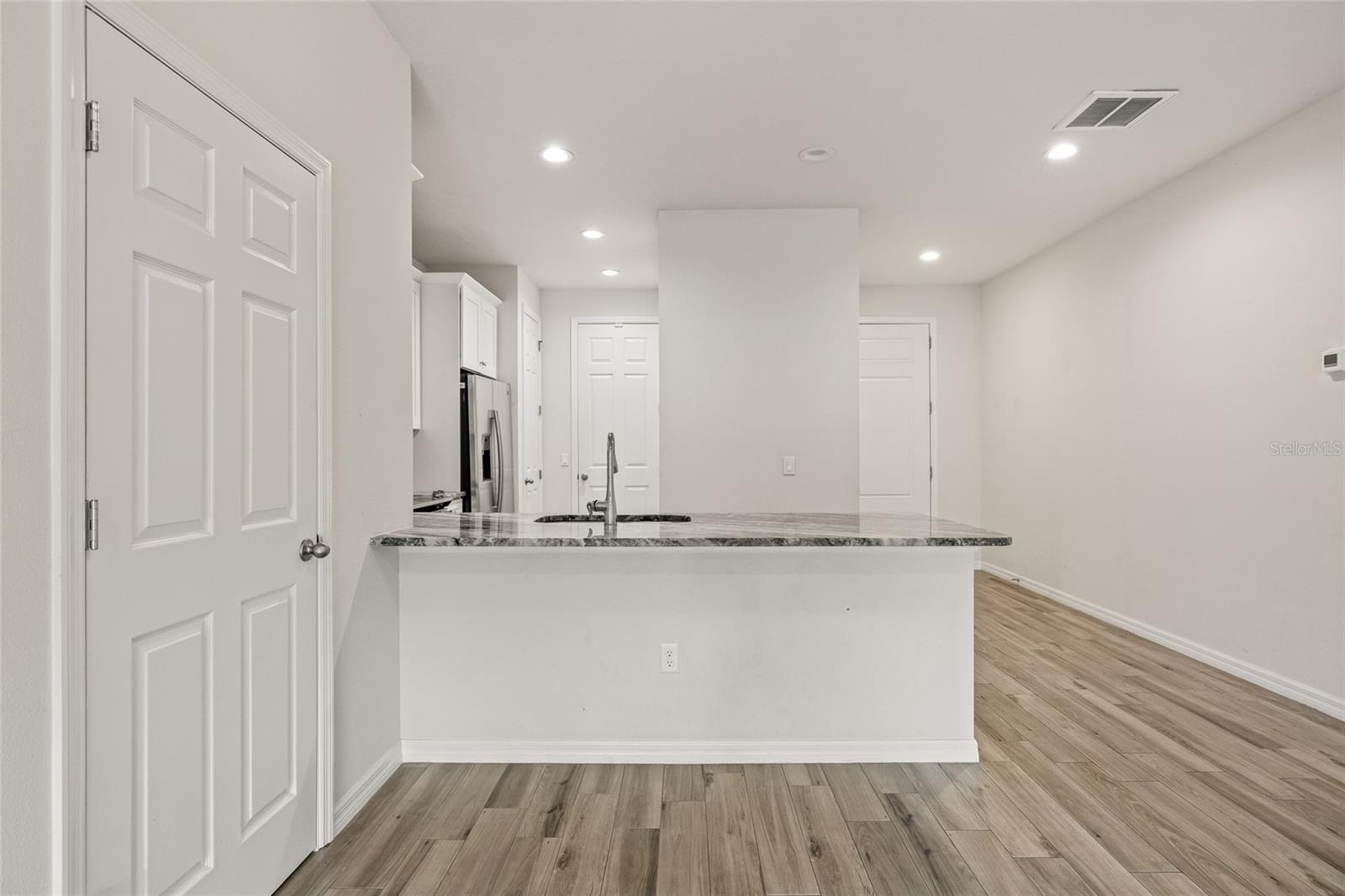 1950 LAKE RIDGE BLVD, CLEARWATER, FL, 33763