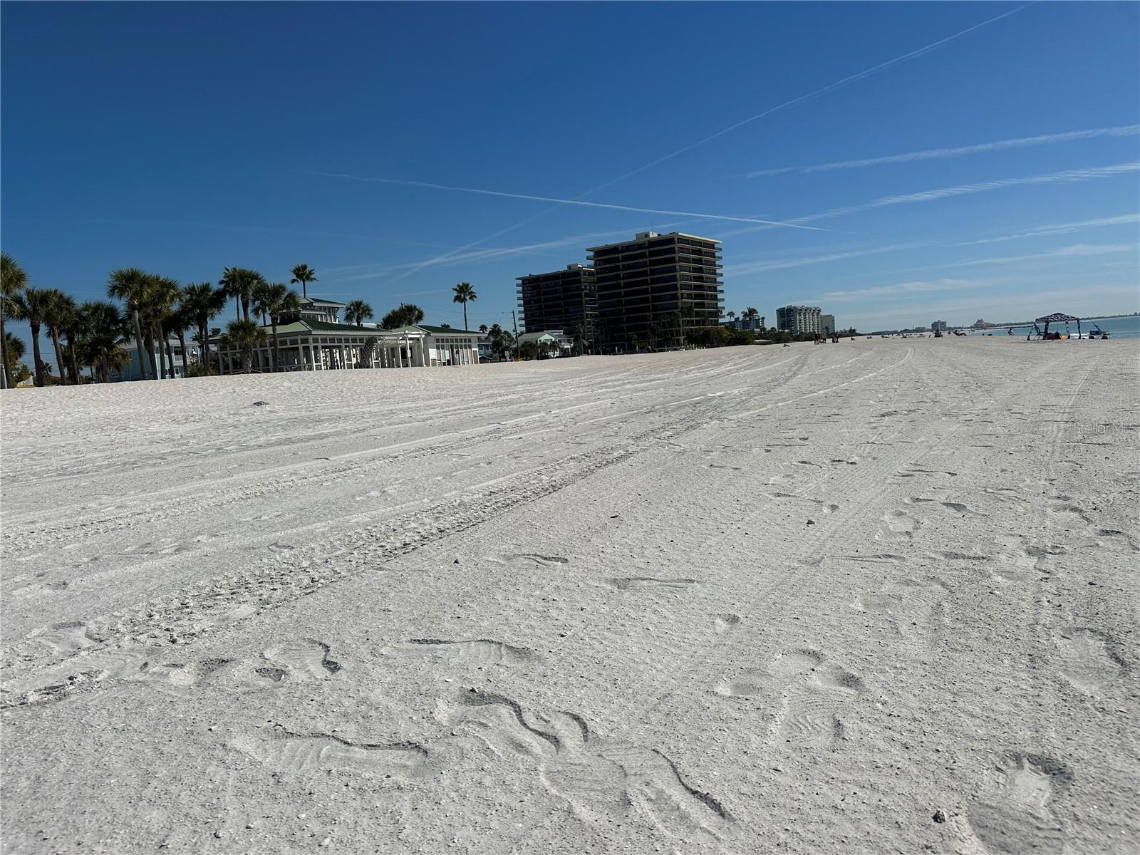 36 80TH TER, TREASURE ISLAND, FL, 33706