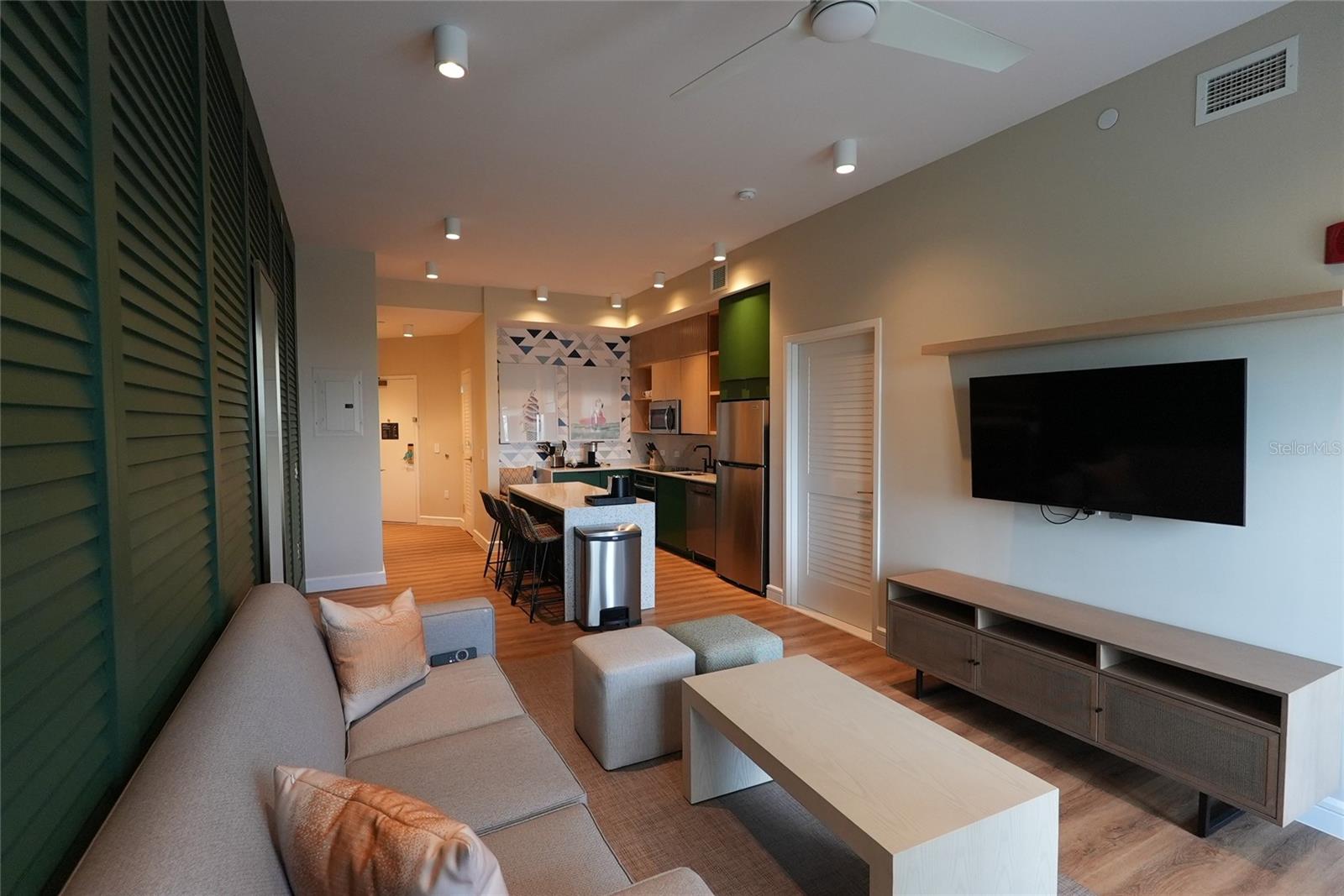 3151 SUNSET WALK DR #502, KISSIMMEE, FL, 34747