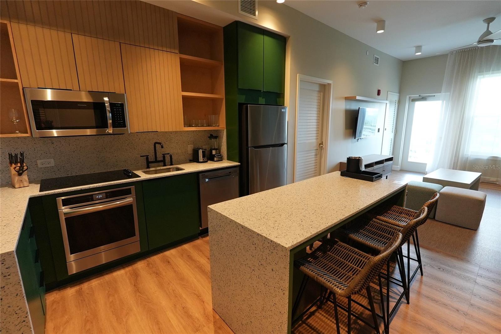 3151 SUNSET WALK DR #502, KISSIMMEE, FL, 34747