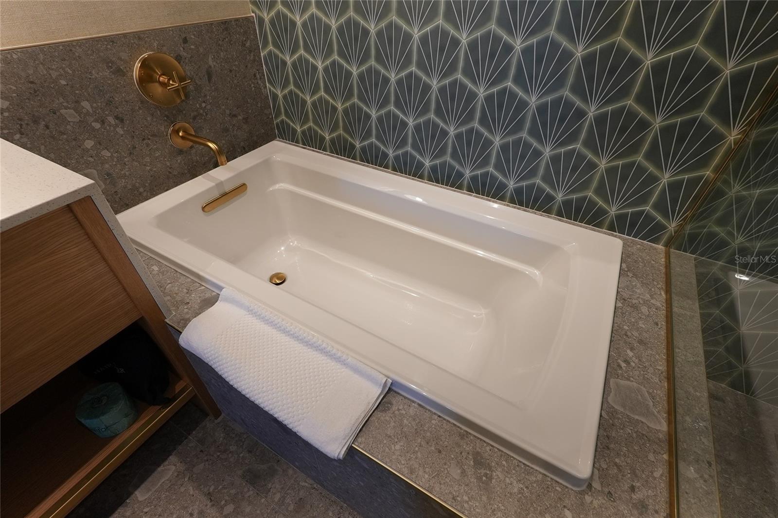 3151 SUNSET WALK DR #502, KISSIMMEE, FL, 34747