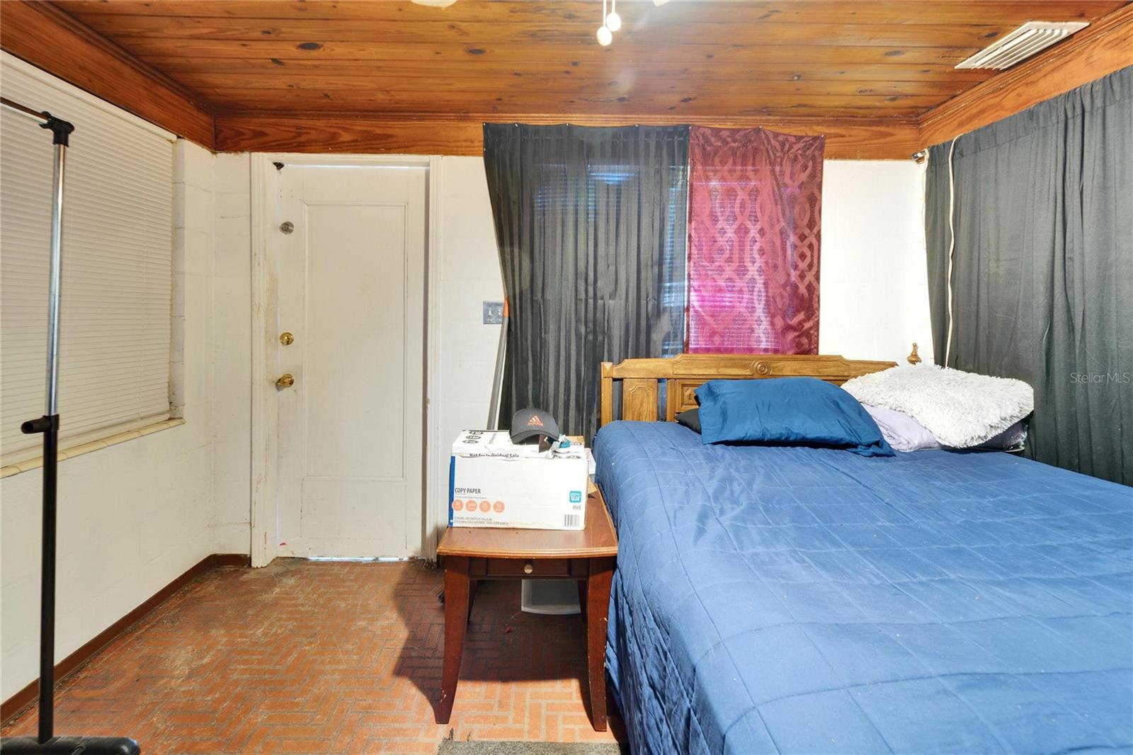 2606 N BOULEVARD, TAMPA, FL, 33602