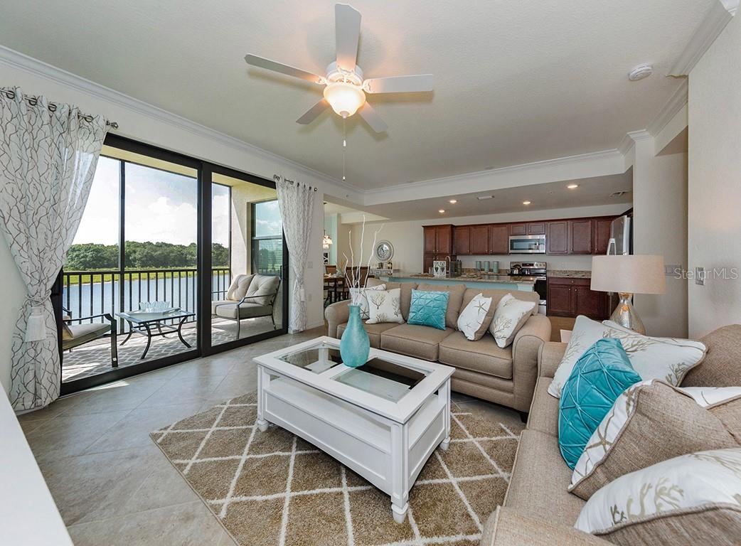 16904 VARDON TER #202, LAKEWOOD RANCH, FL, 34211