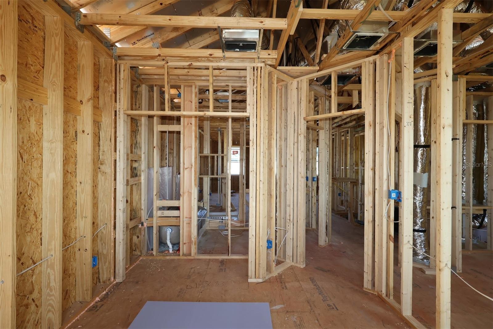 1386 MOUNT ROYAL DR, ST CLOUD, FL, 34771