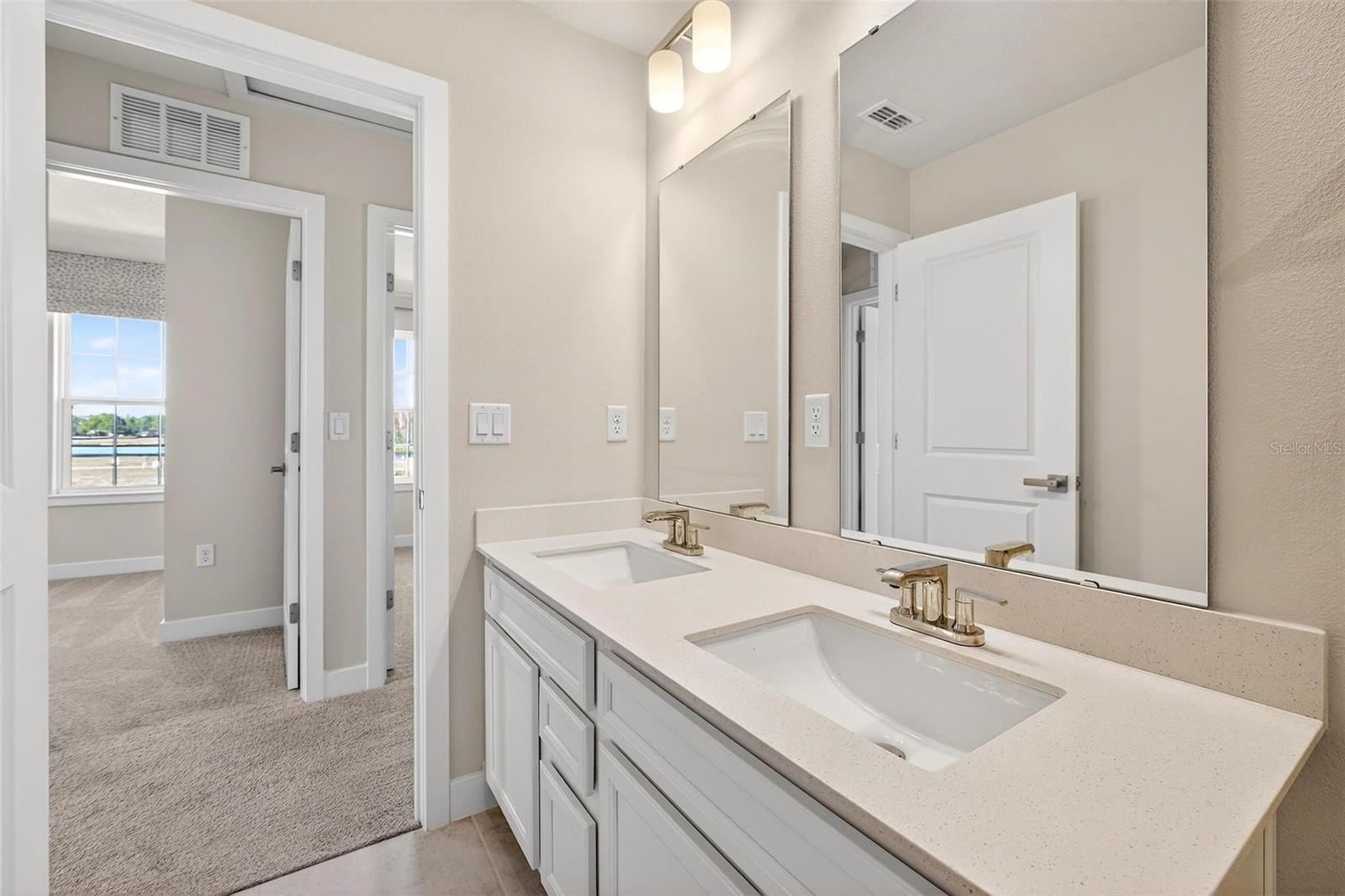 6408 DOMIZIO DR, WINTER HAVEN, FL, 33884