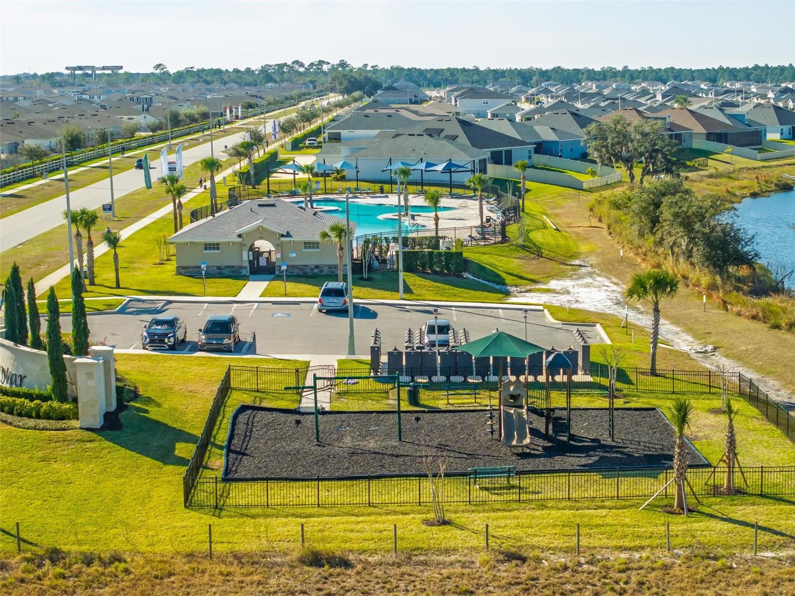 6408 DOMIZIO DR, WINTER HAVEN, FL, 33884