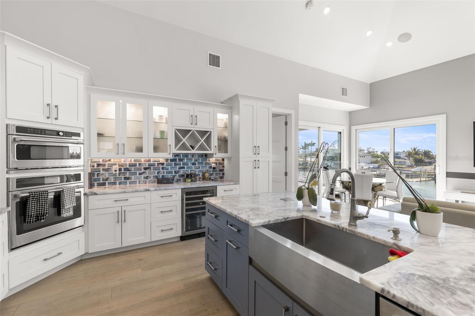 7966 1ST AVE S, ST PETERSBURG, FL, 33707