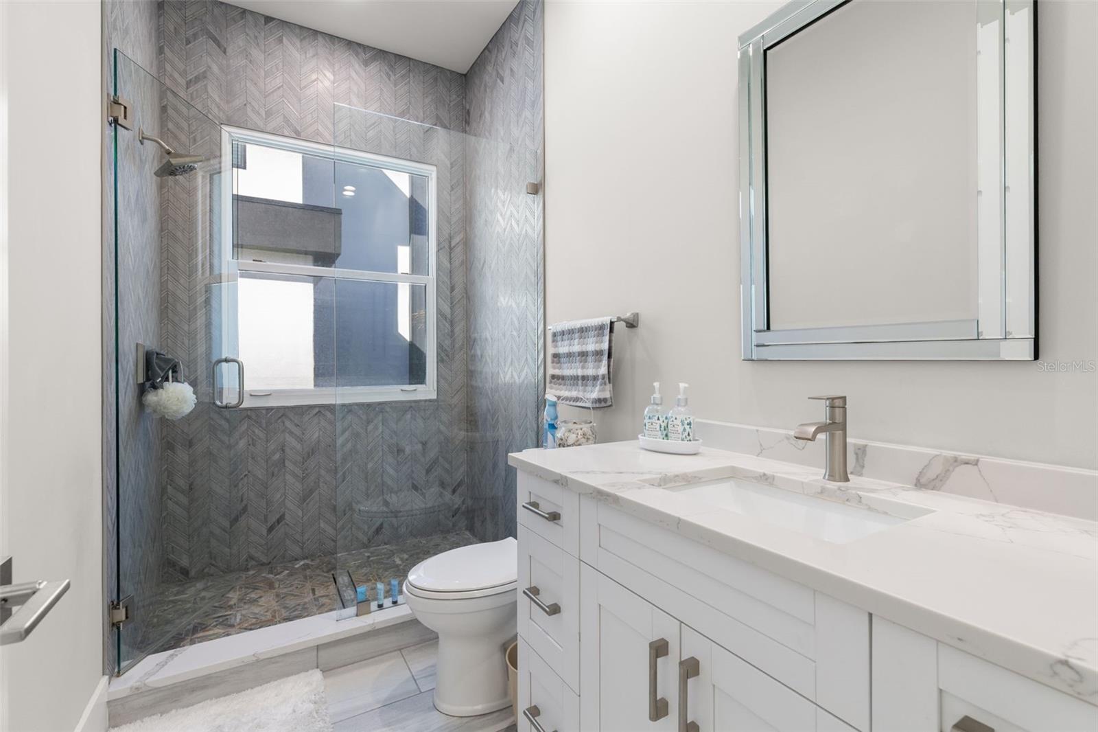 7966 1ST AVE S, ST PETERSBURG, FL, 33707