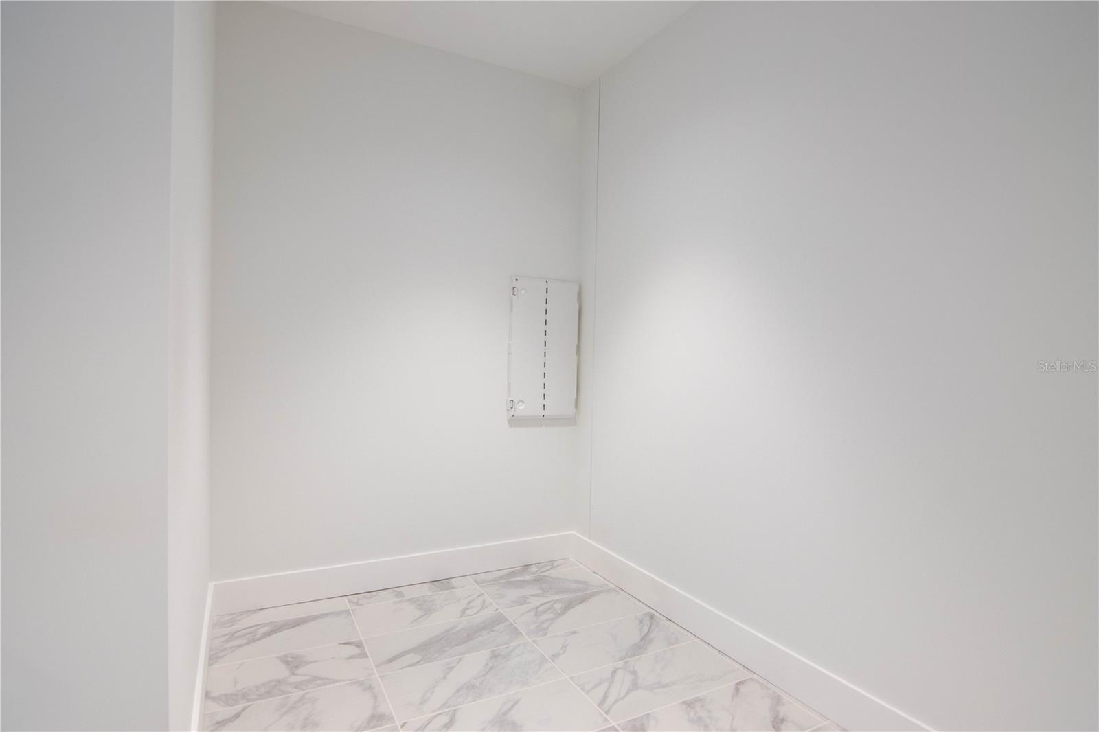 777 3RD AVE N #1603, ST PETERSBURG, FL, 33701