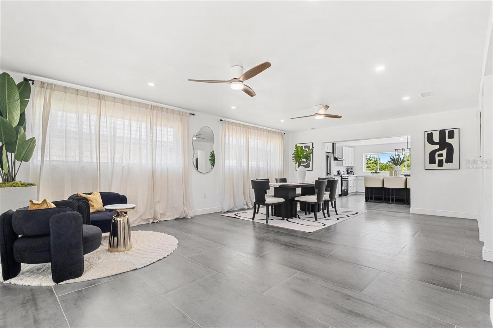 380 COLONY POINT RD S, ST PETERSBURG, FL, 33705