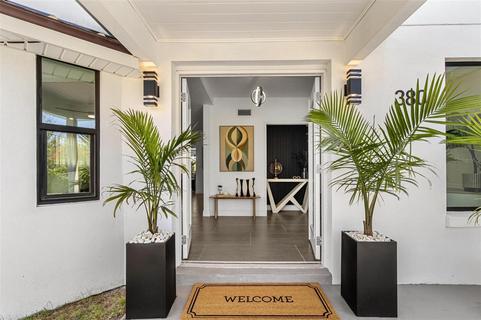 380 COLONY POINT RD S, ST PETERSBURG, FL, 33705