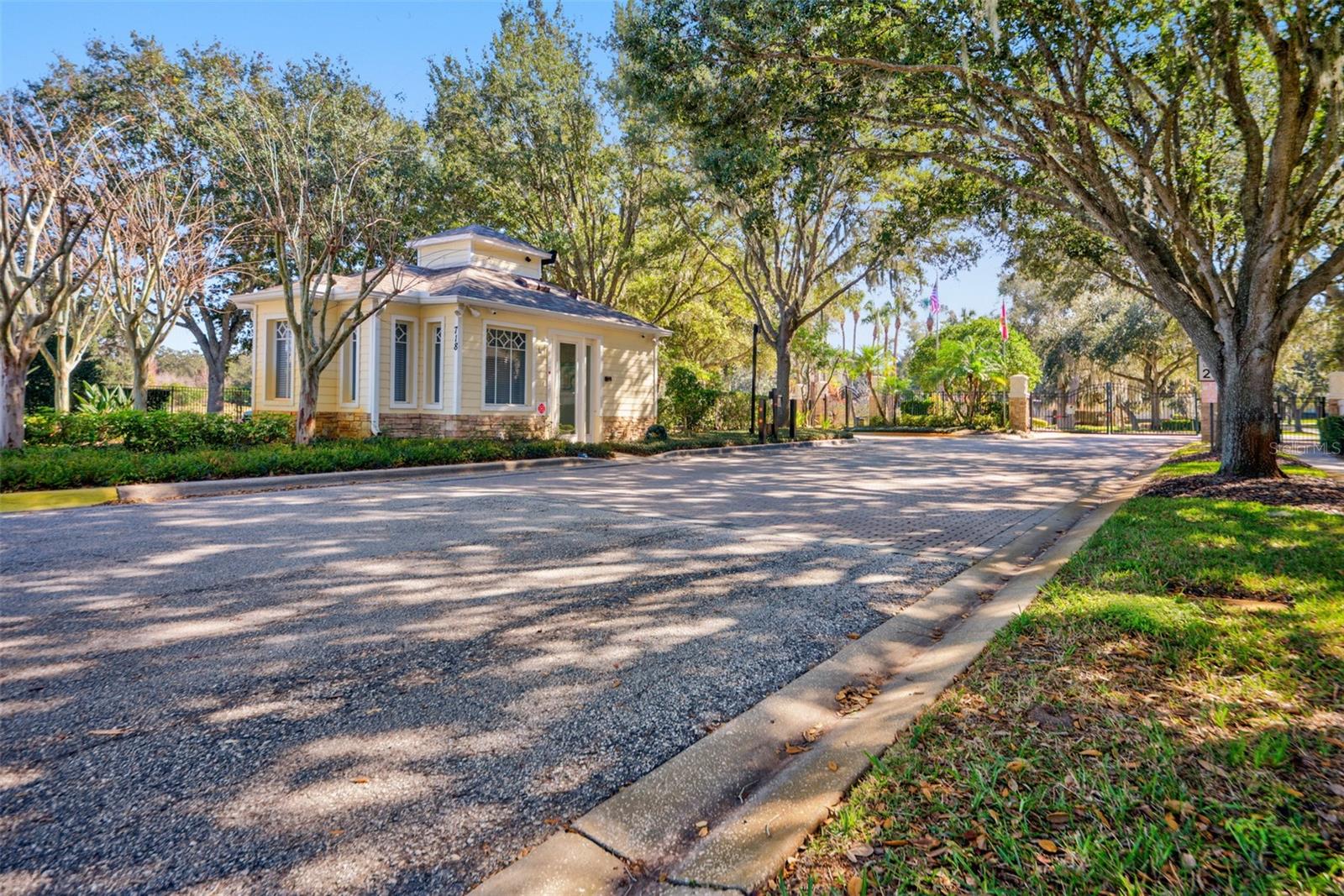 306 CARRIAGE OAK PL, SEFFNER, FL, 33584