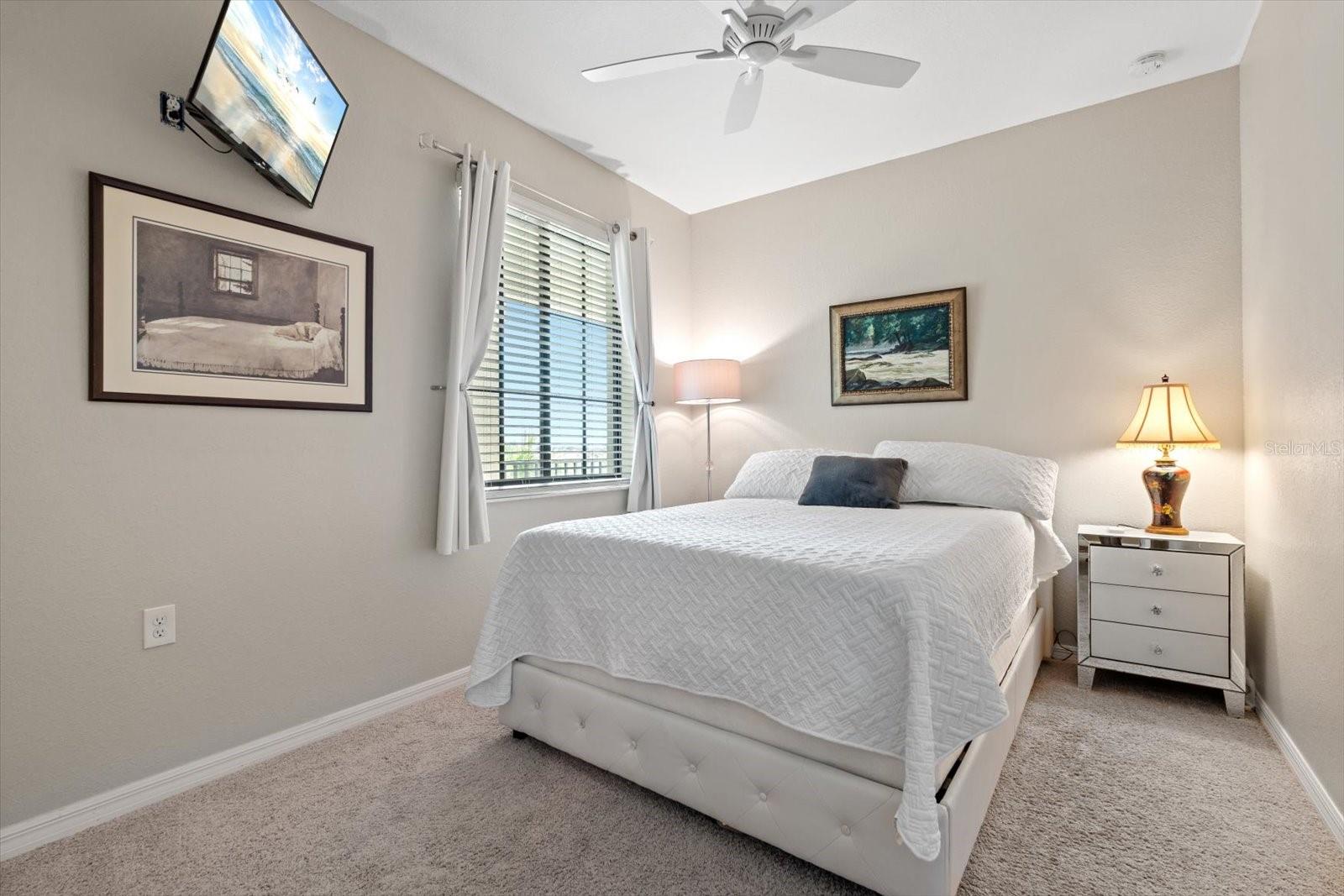 17520 GAWTHROP DR #401, LAKEWOOD RANCH, FL, 34211