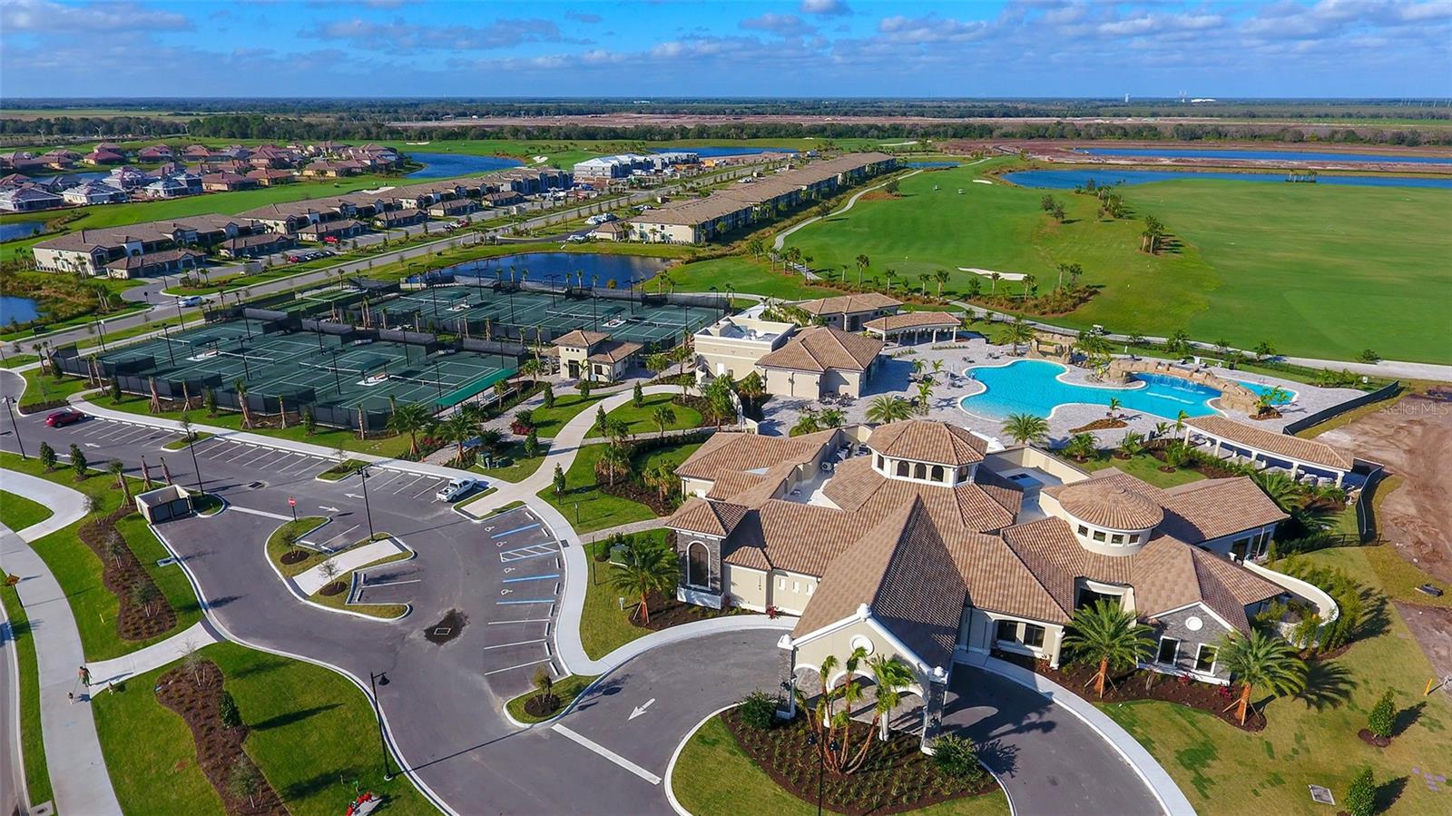 17520 GAWTHROP DR #401, LAKEWOOD RANCH, FL, 34211