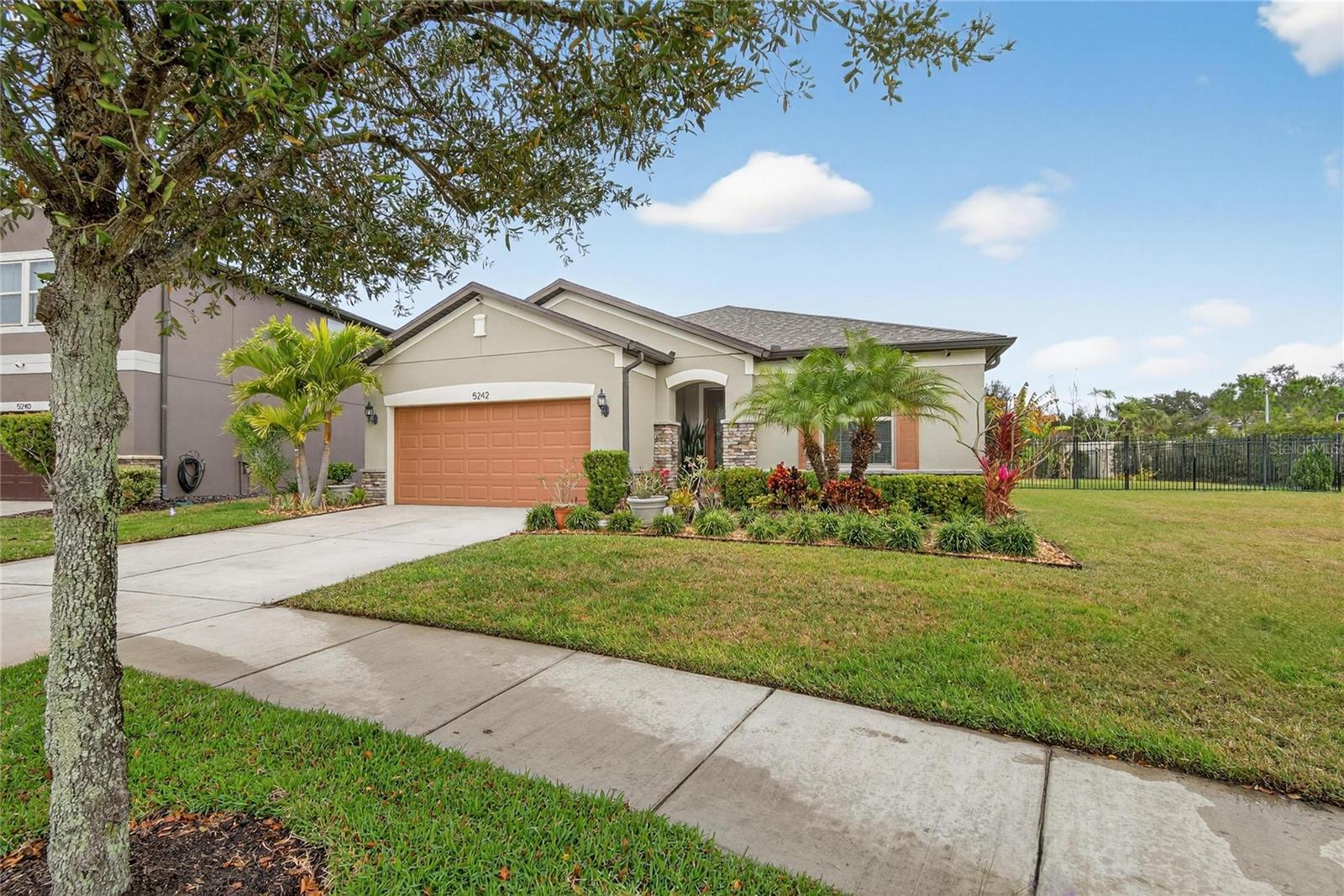 5242 FALLEN LEAF DR, RIVERVIEW, FL, 33578