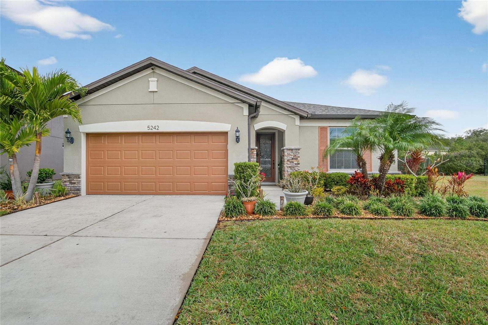 5242 FALLEN LEAF DR, RIVERVIEW, FL, 33578