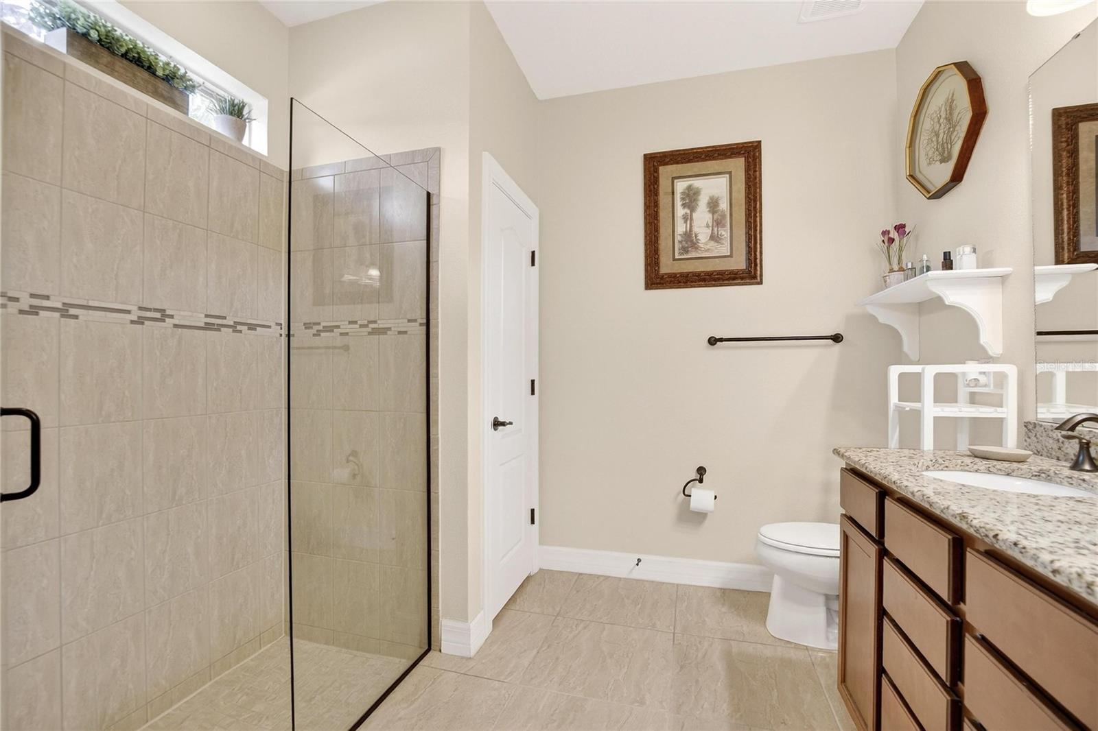 5242 FALLEN LEAF DR, RIVERVIEW, FL, 33578