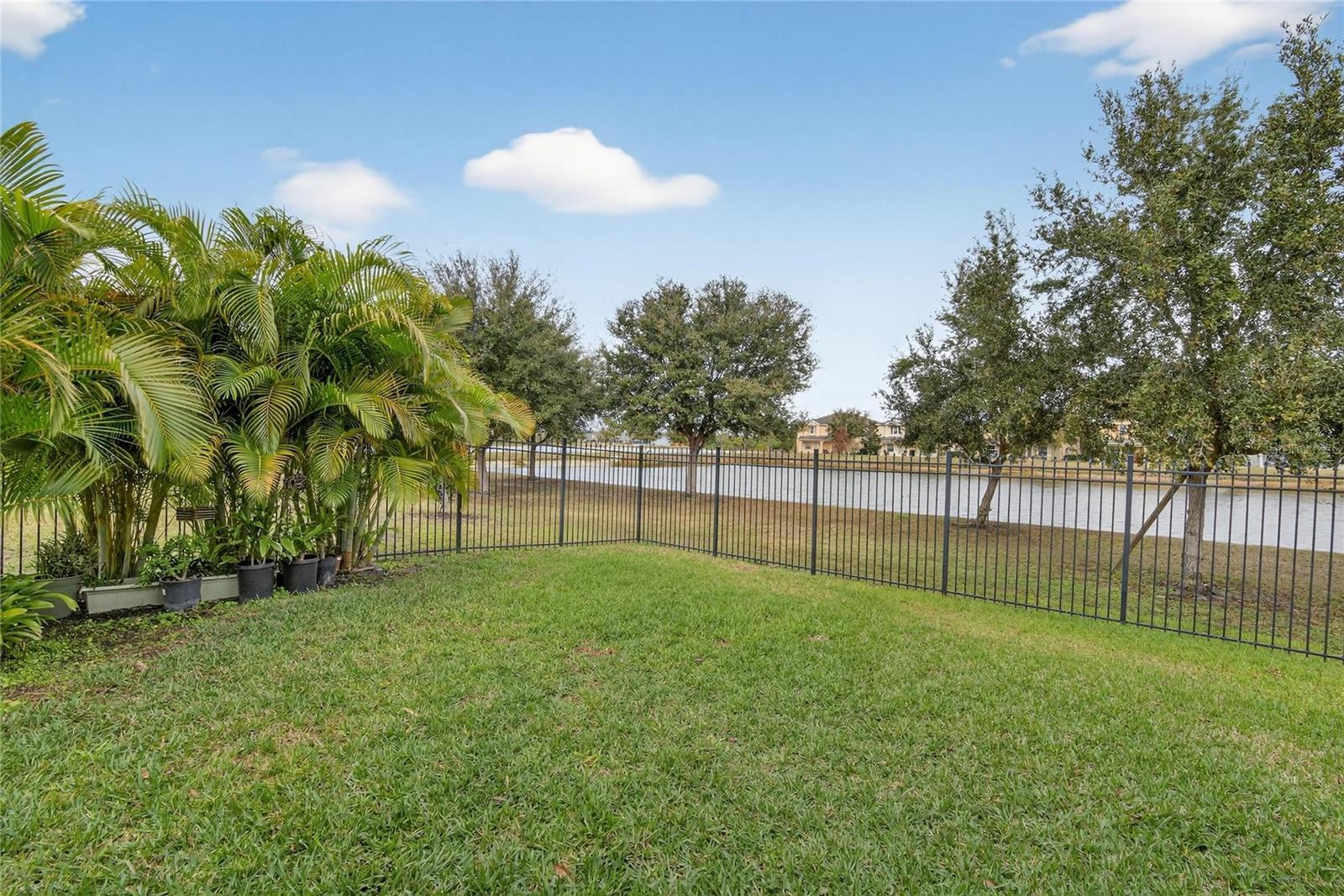 5242 FALLEN LEAF DR, RIVERVIEW, FL, 33578
