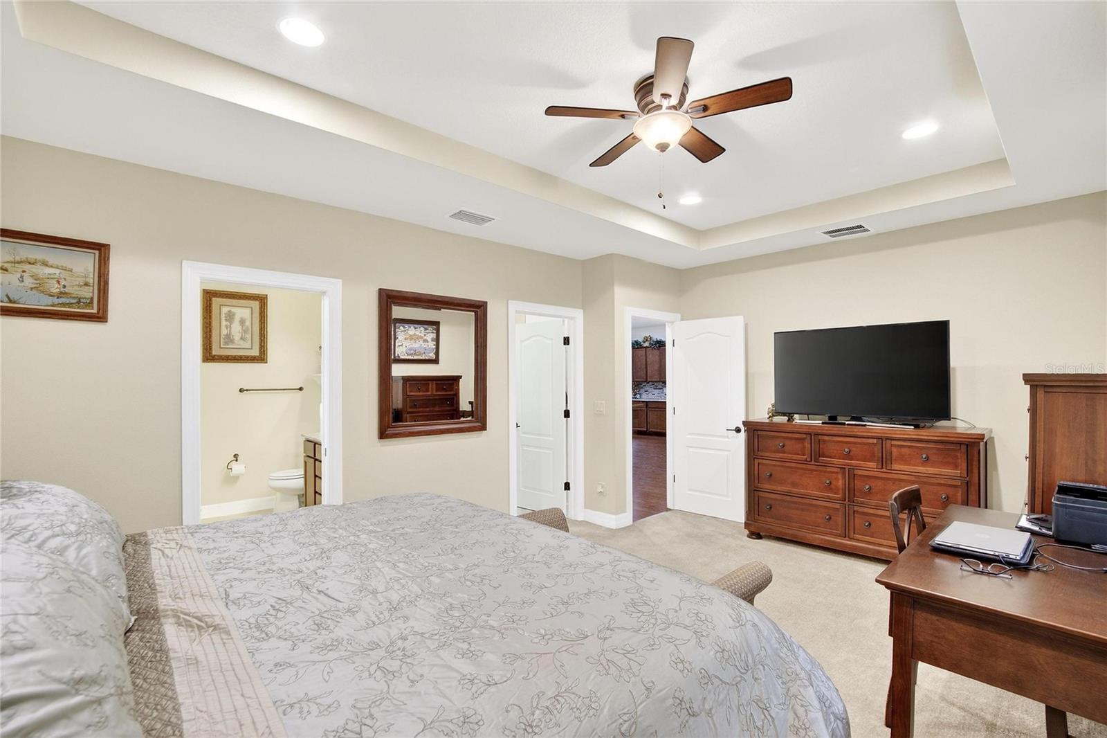 5242 FALLEN LEAF DR, RIVERVIEW, FL, 33578