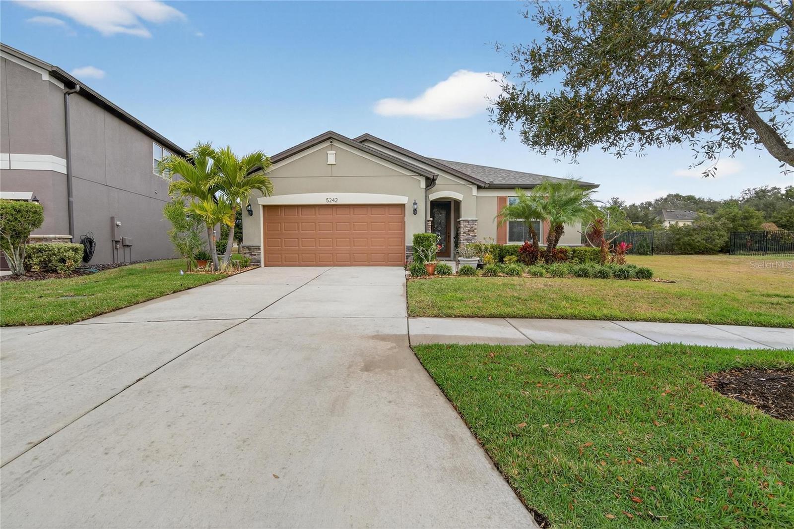 5242 FALLEN LEAF DR, RIVERVIEW, FL, 33578
