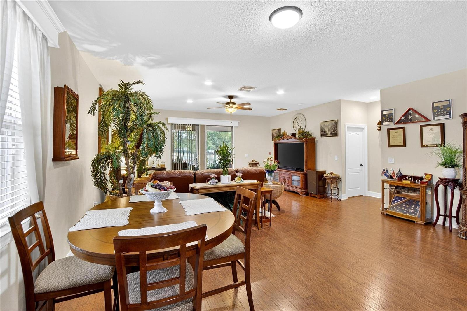 5242 FALLEN LEAF DR, RIVERVIEW, FL, 33578