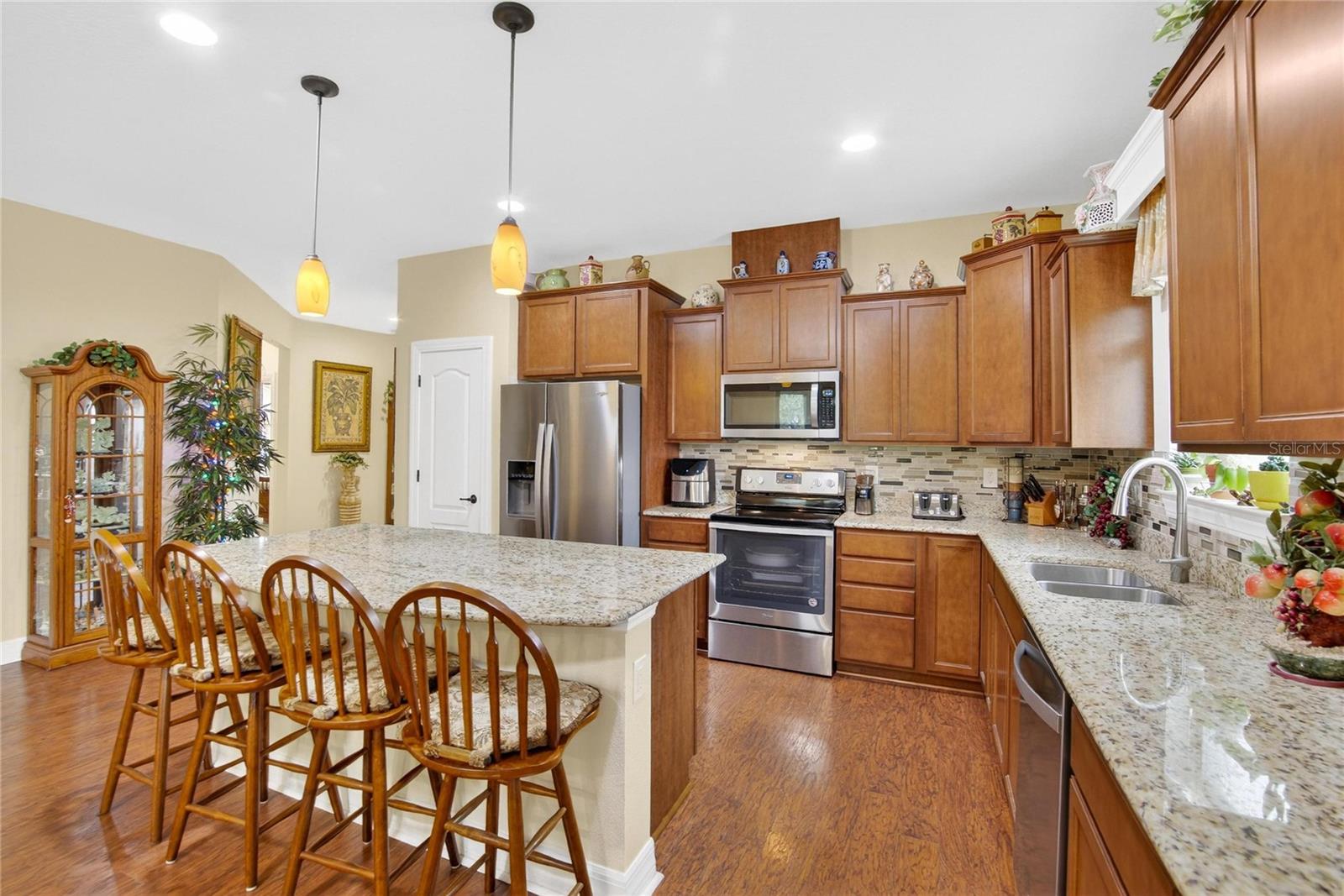 5242 FALLEN LEAF DR, RIVERVIEW, FL, 33578