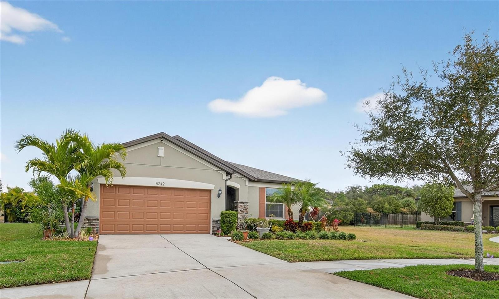 5242 FALLEN LEAF DR, RIVERVIEW, FL, 33578