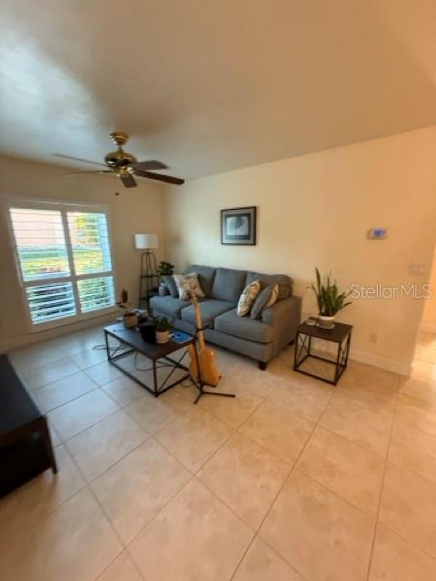 5 SE 20TH PL, CAPE CORAL, FL, 33990