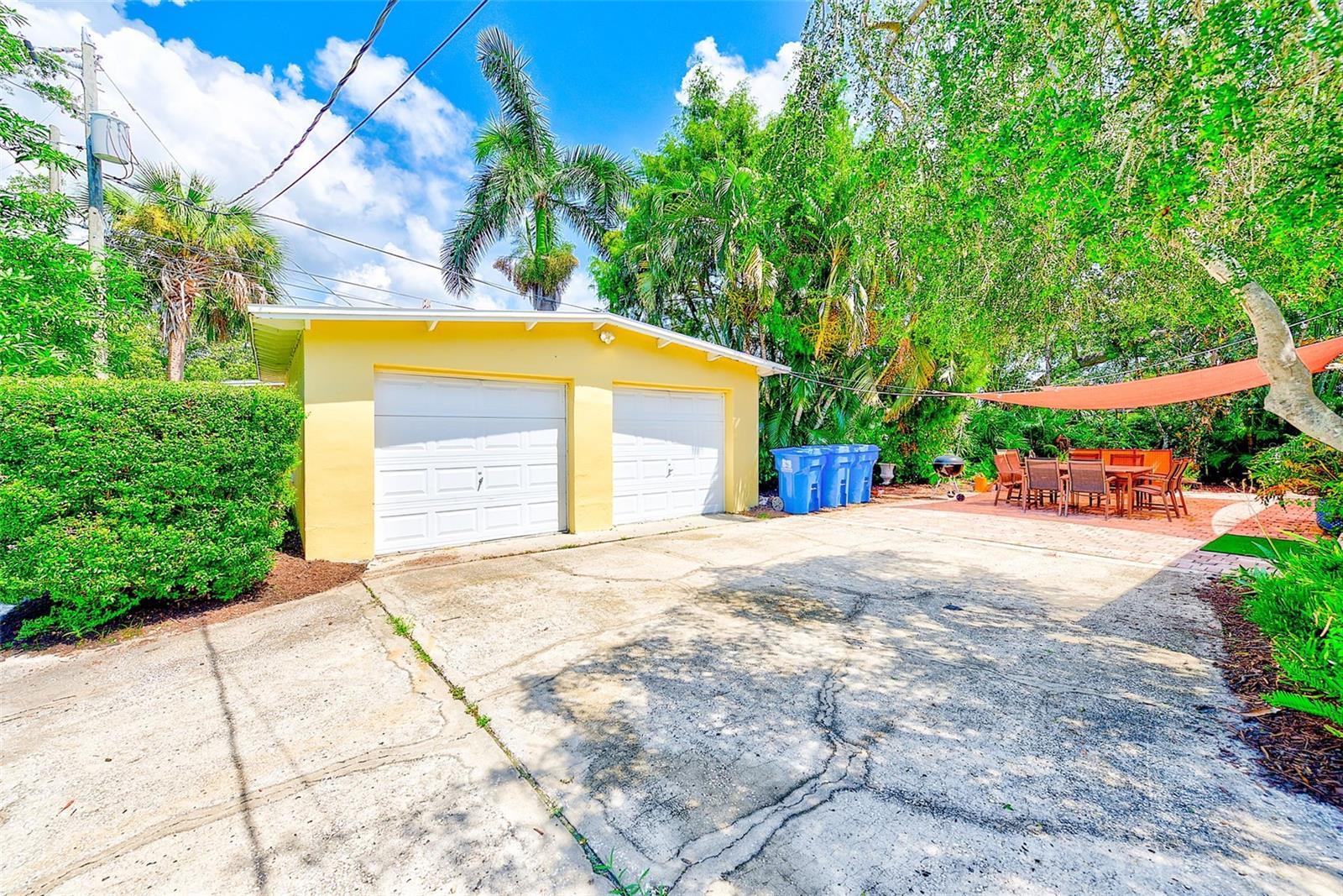 240-242 MATEO WAY NE, ST PETERSBURG, FL, 33704