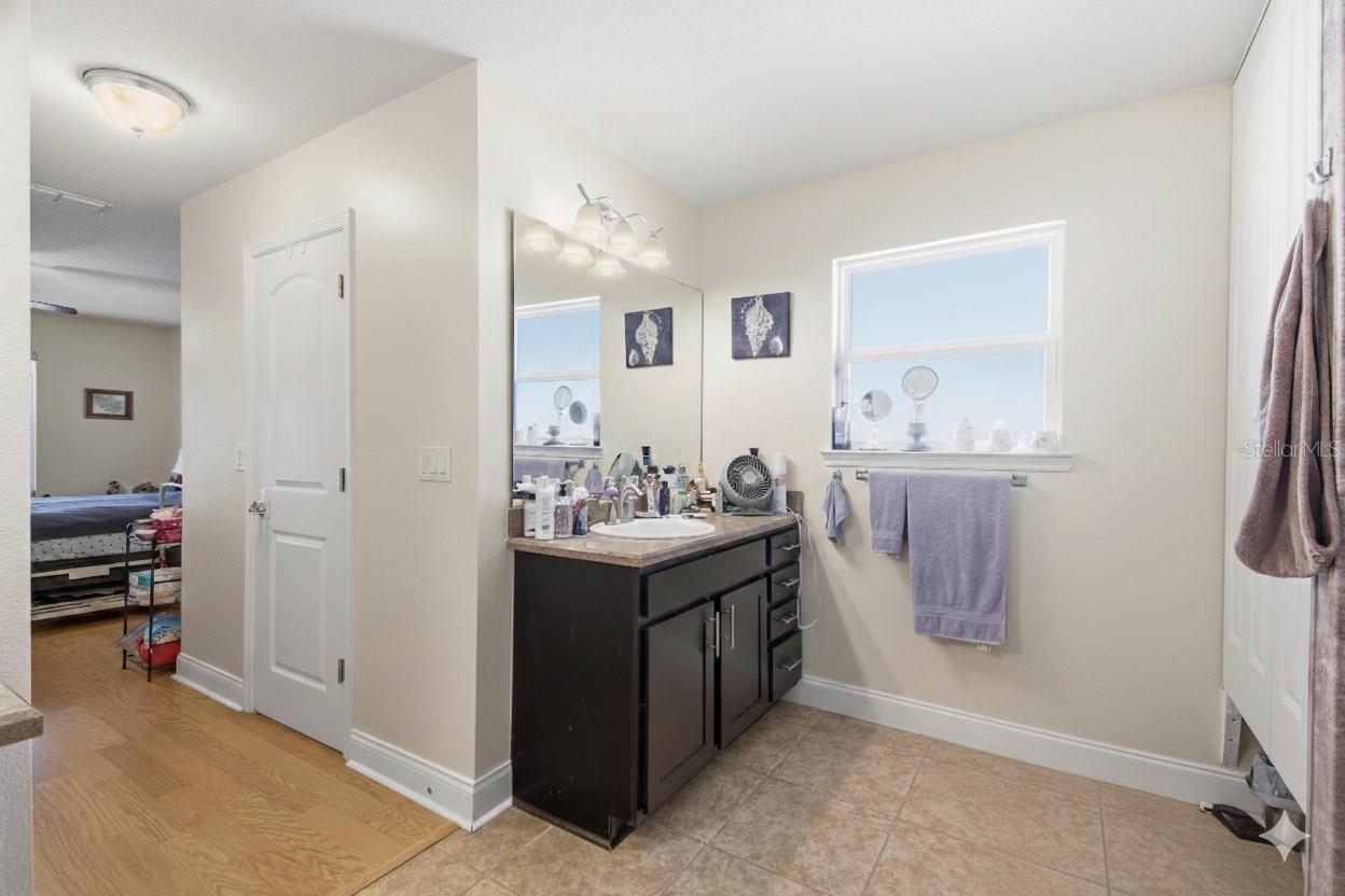 45 RIVERVIEW DR, PALM COAST, FL, 32164