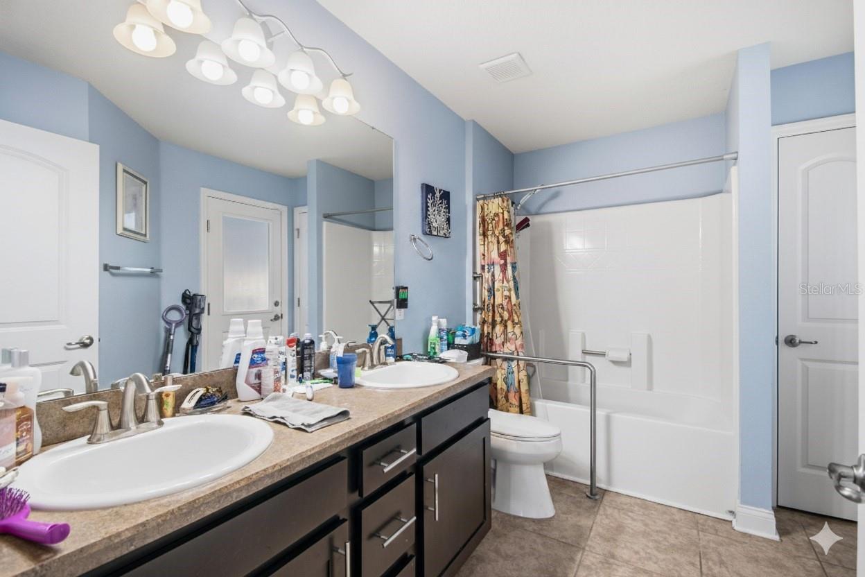 45 RIVERVIEW DR, PALM COAST, FL, 32164