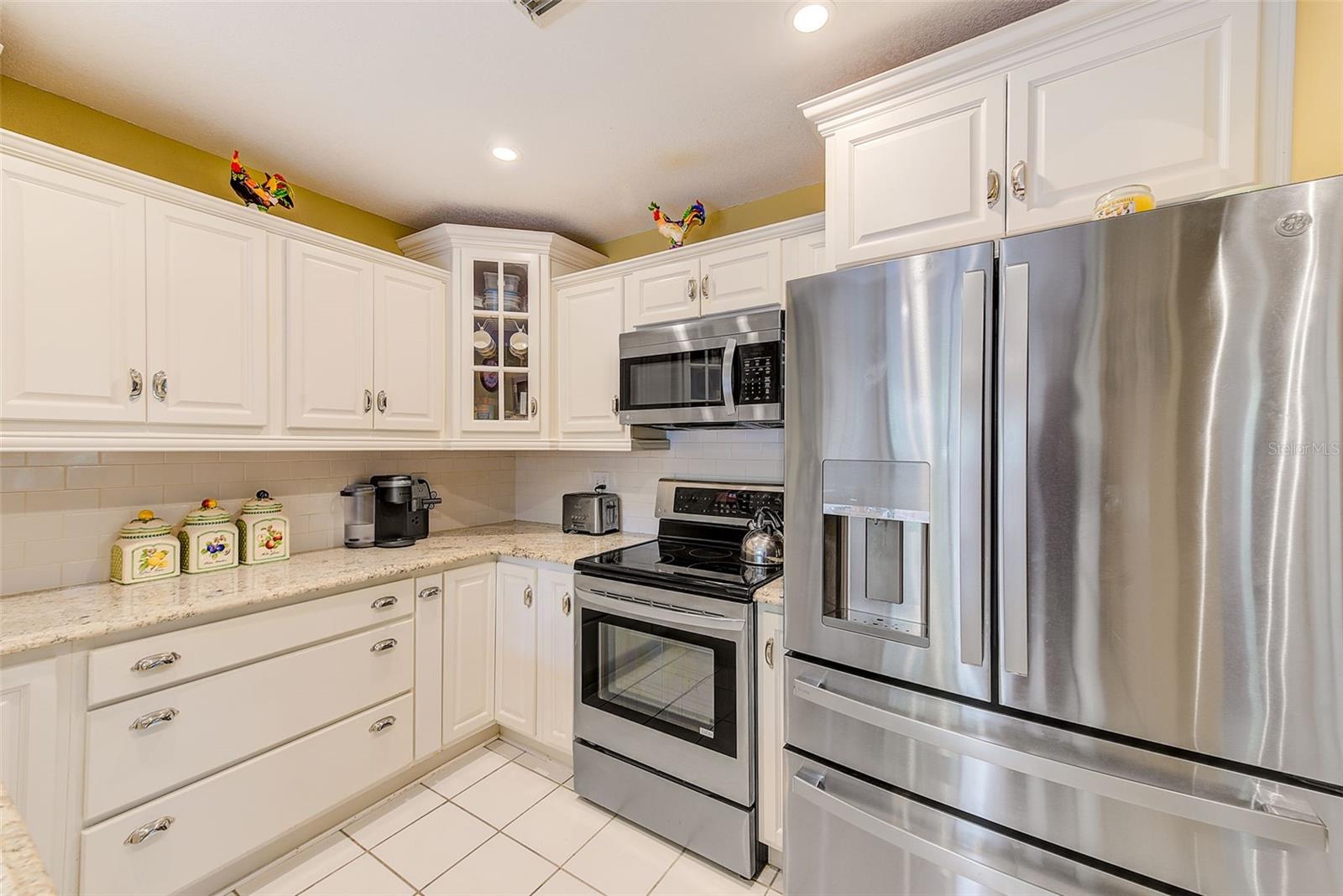 2728 BENTLEY DR, PALM HARBOR, FL, 34684