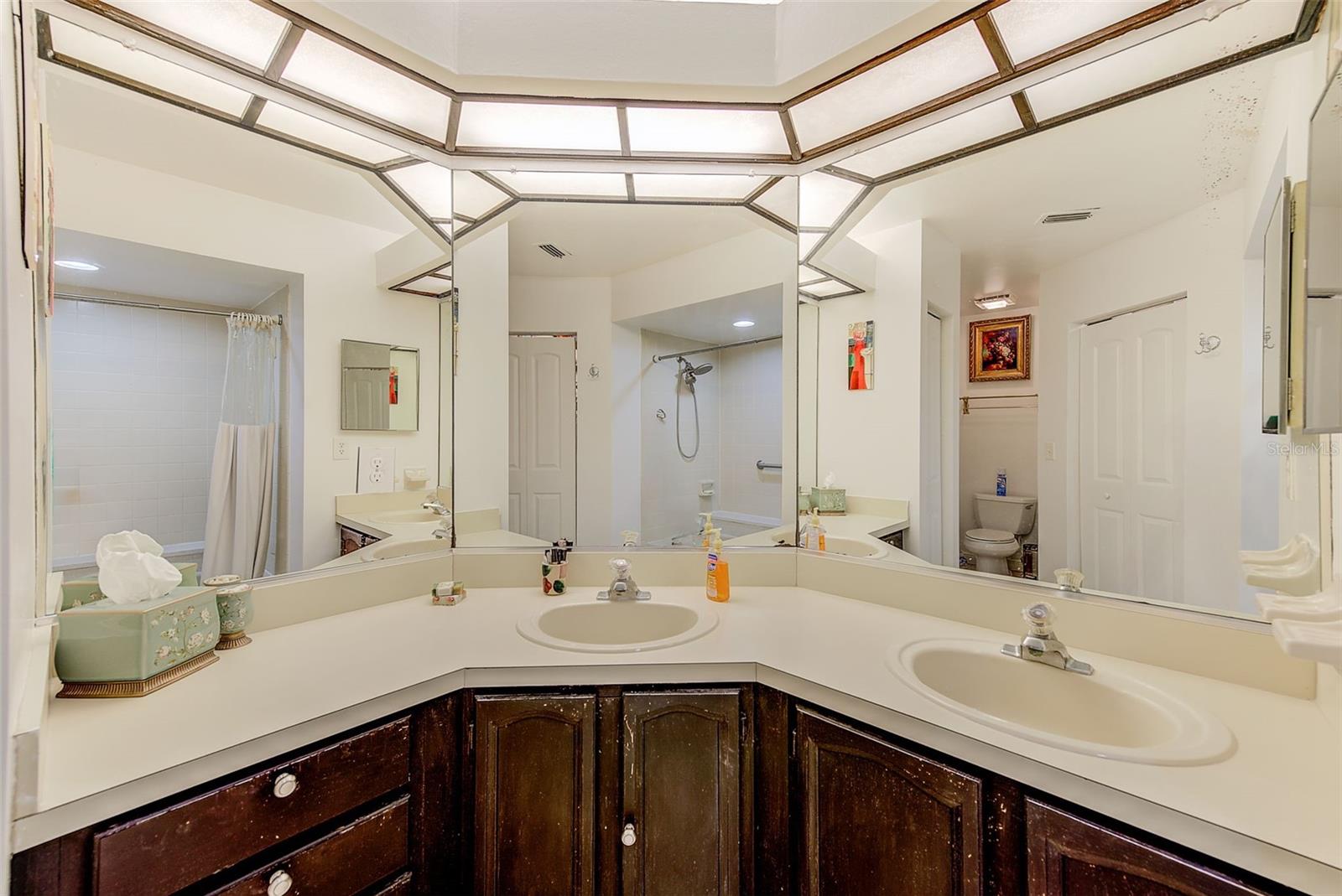 2728 BENTLEY DR, PALM HARBOR, FL, 34684