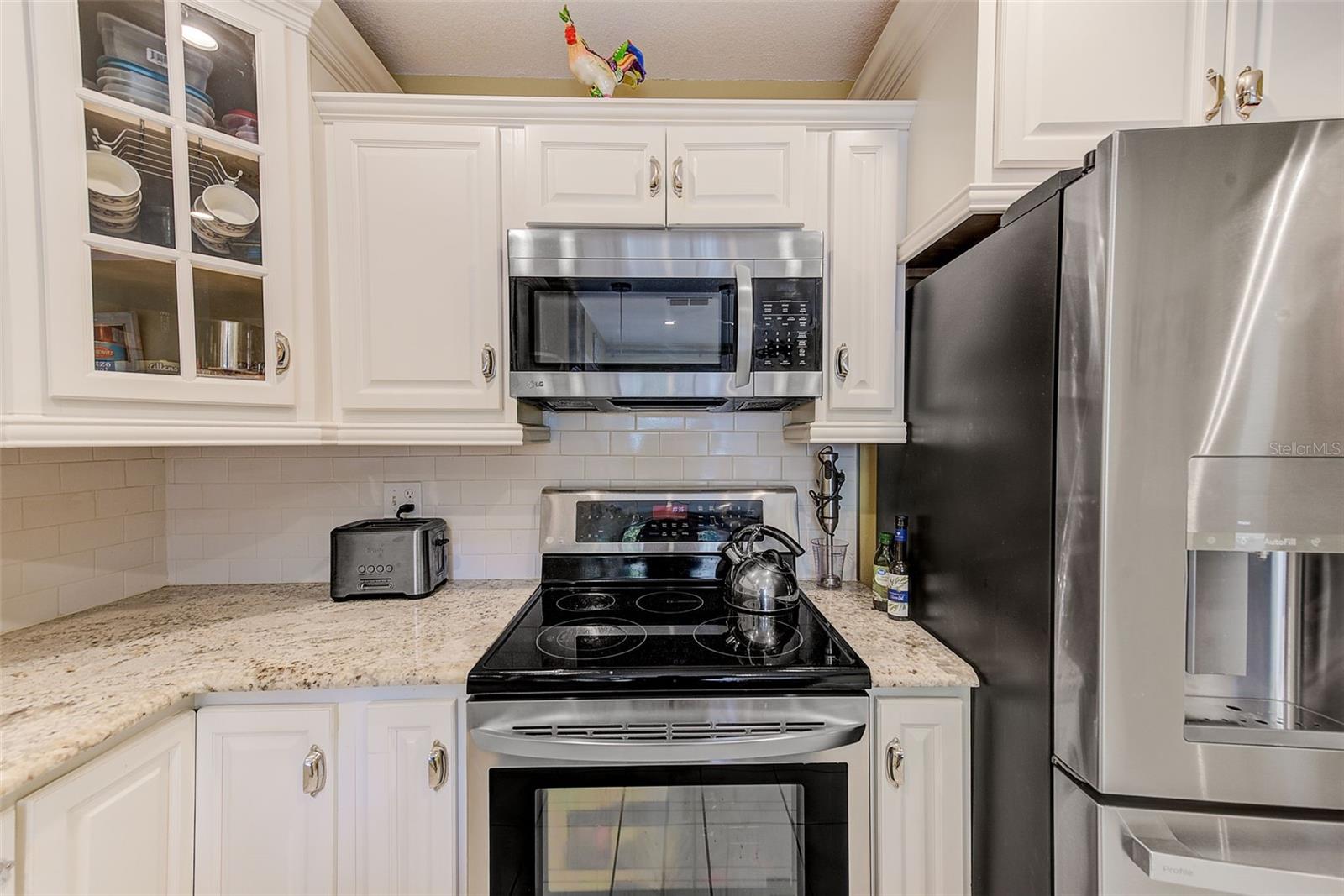 2728 BENTLEY DR, PALM HARBOR, FL, 34684