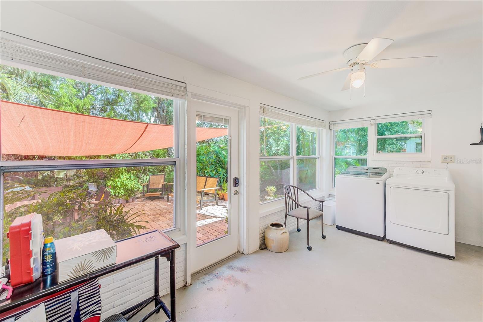 240-242 MATEO WAY NE, ST PETERSBURG, FL, 33704