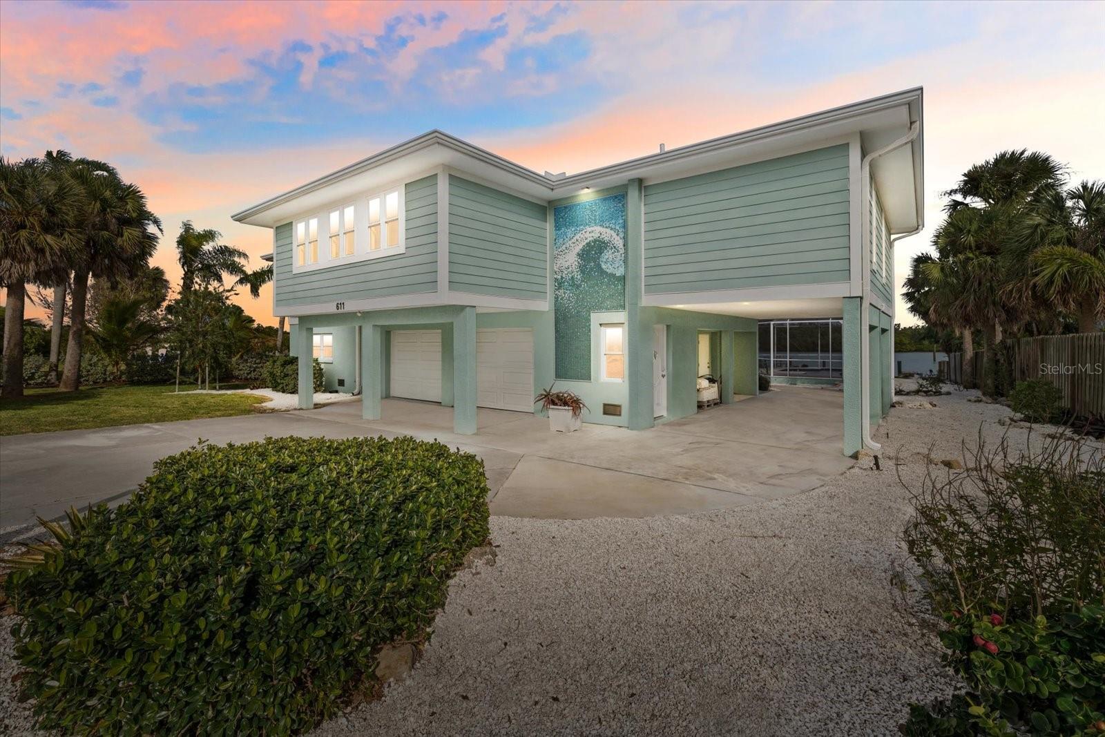 611 S CASEY KEY RD, NOKOMIS, FL, 34275