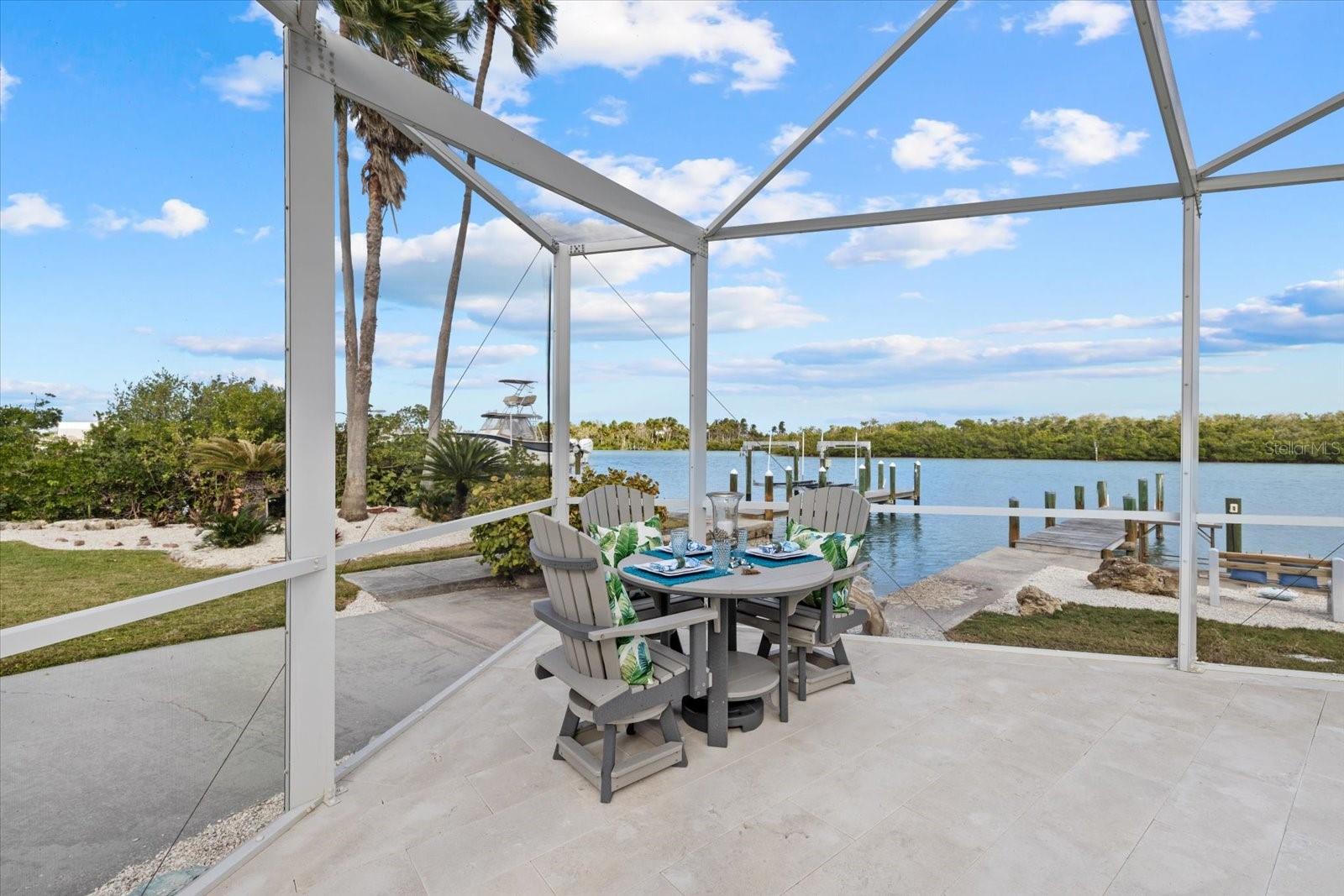 611 S CASEY KEY RD, NOKOMIS, FL, 34275