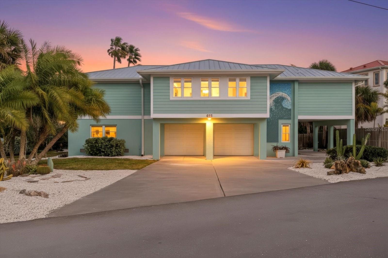 611 S CASEY KEY RD, NOKOMIS, FL, 34275