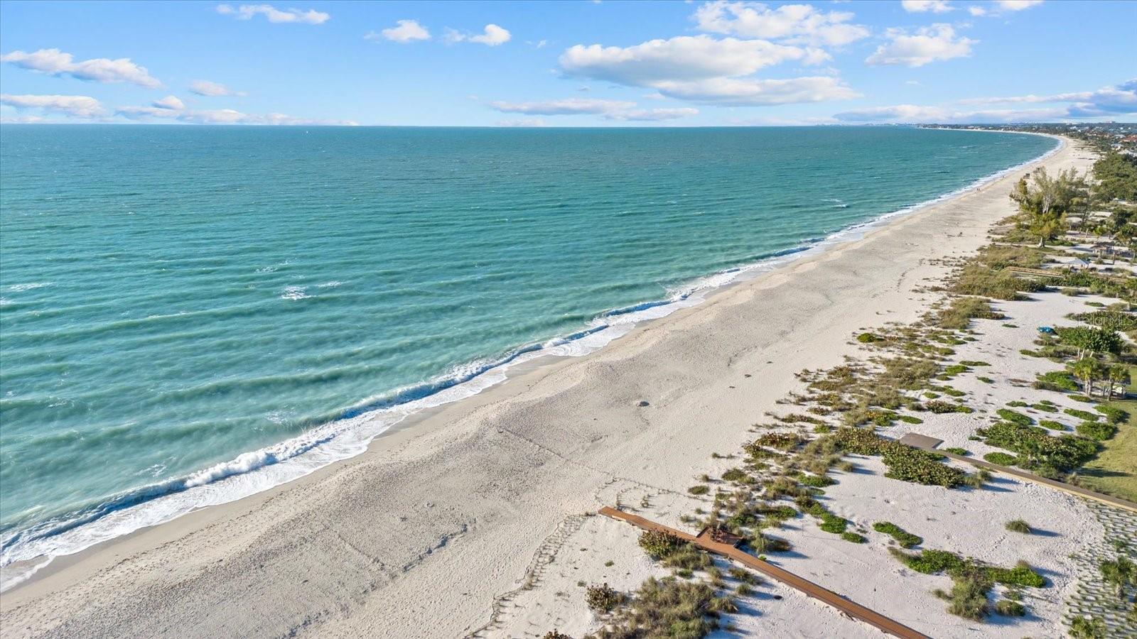 611 S CASEY KEY RD, NOKOMIS, FL, 34275