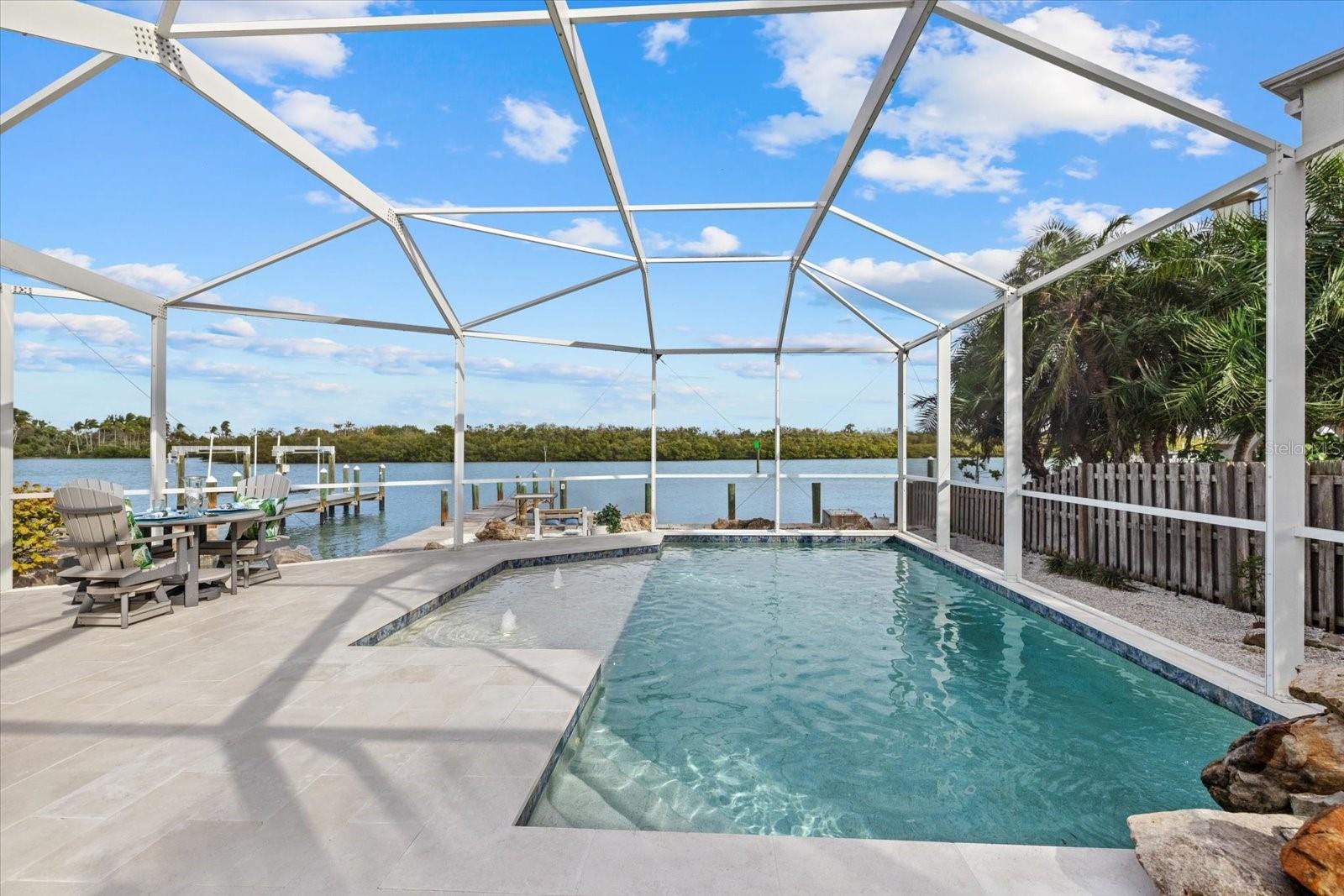 611 S CASEY KEY RD, NOKOMIS, FL, 34275