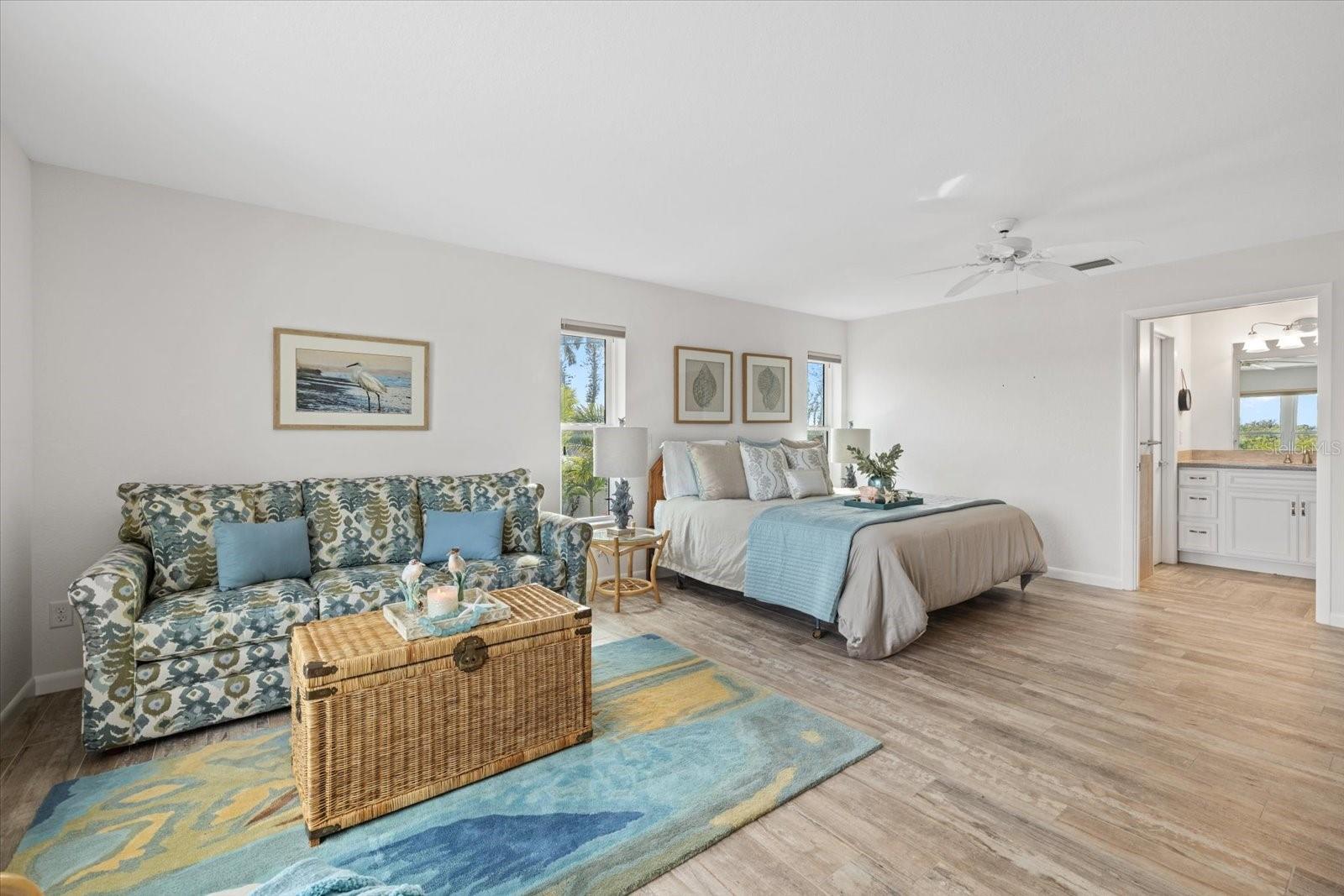 611 S CASEY KEY RD, NOKOMIS, FL, 34275