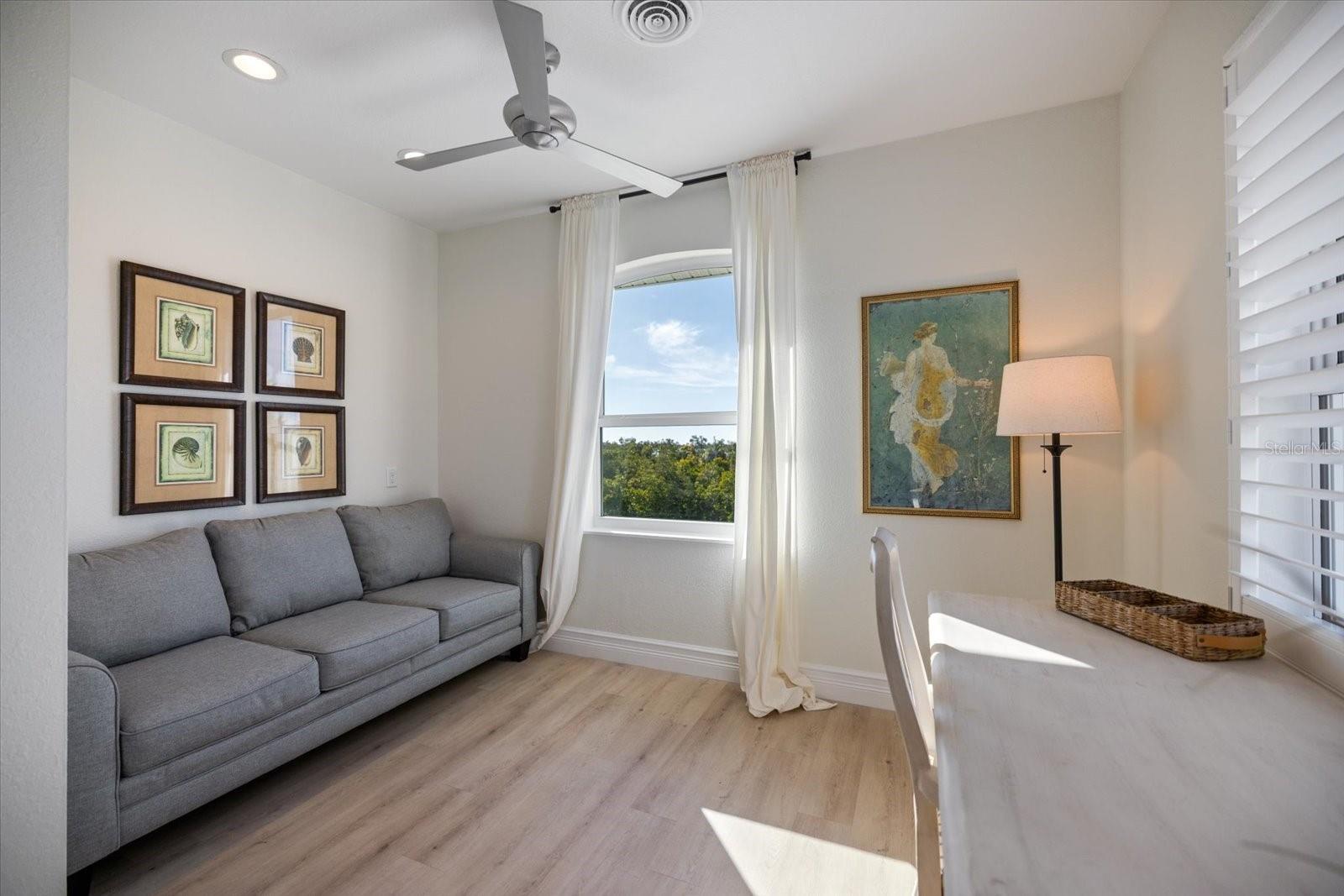 949 SUNCREST LN, ENGLEWOOD, FL, 34223