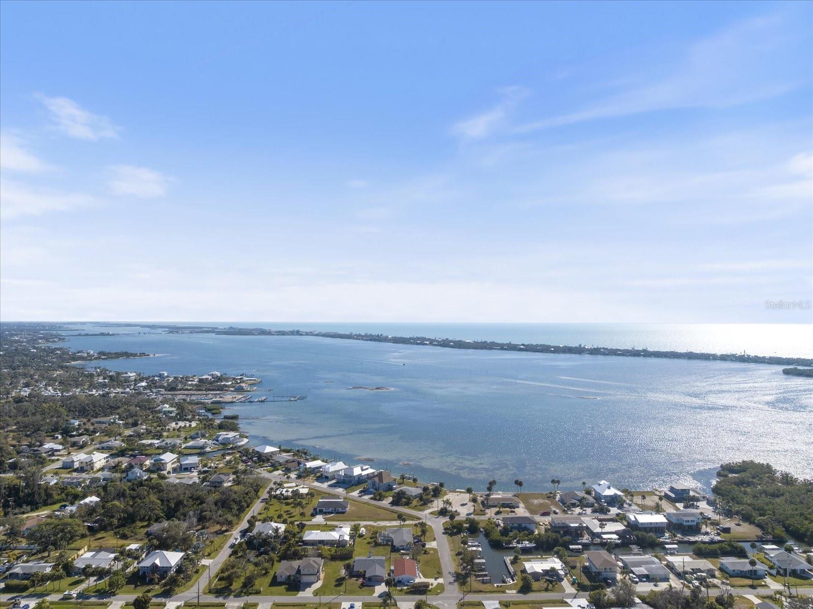 949 SUNCREST LN, ENGLEWOOD, FL, 34223