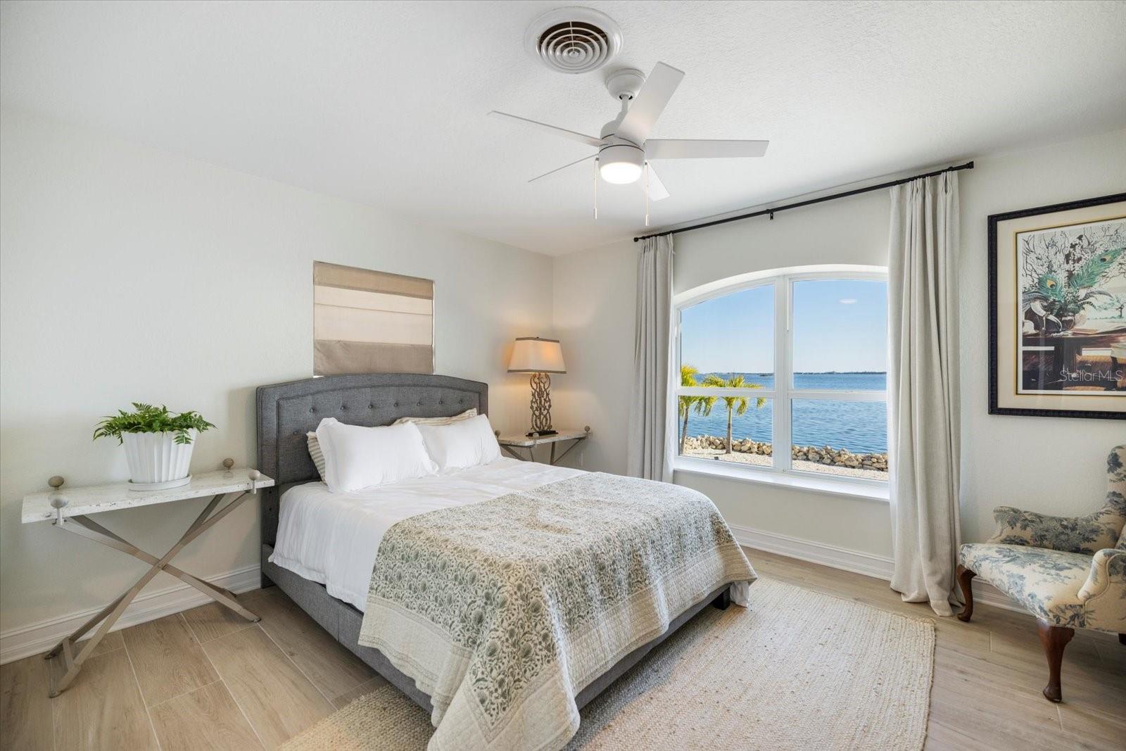 949 SUNCREST LN, ENGLEWOOD, FL, 34223