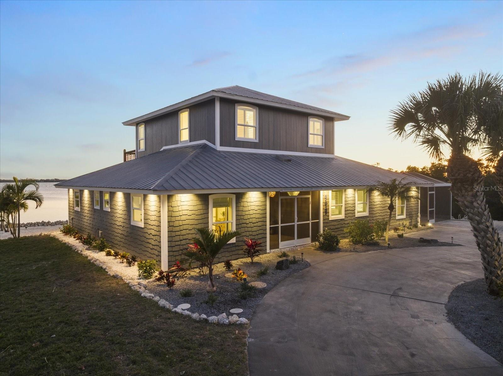 949 SUNCREST LN, ENGLEWOOD, FL, 34223